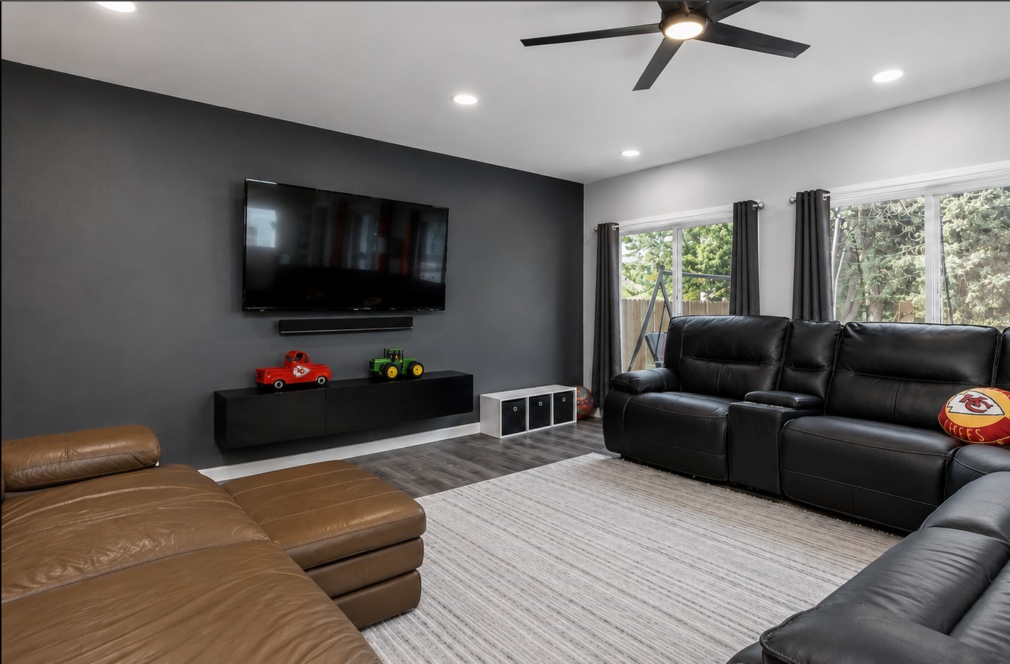 204 E Mckinley Street Property Photo 12