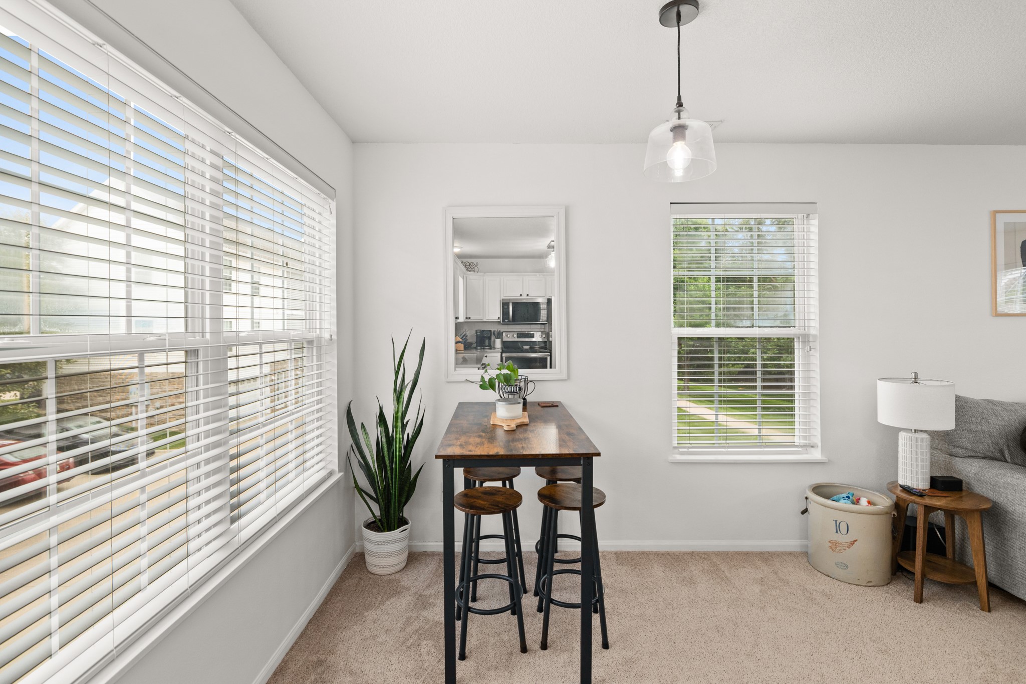 15226 Greenbelt Drive Property Photo 12