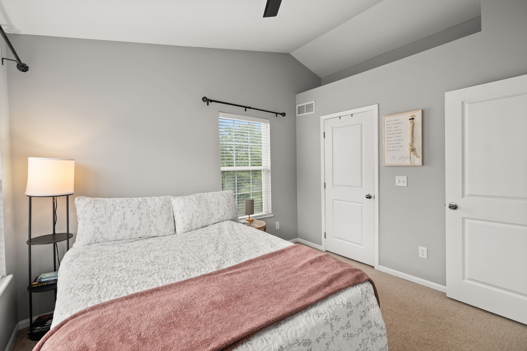 15226 Greenbelt Drive Property Photo 15