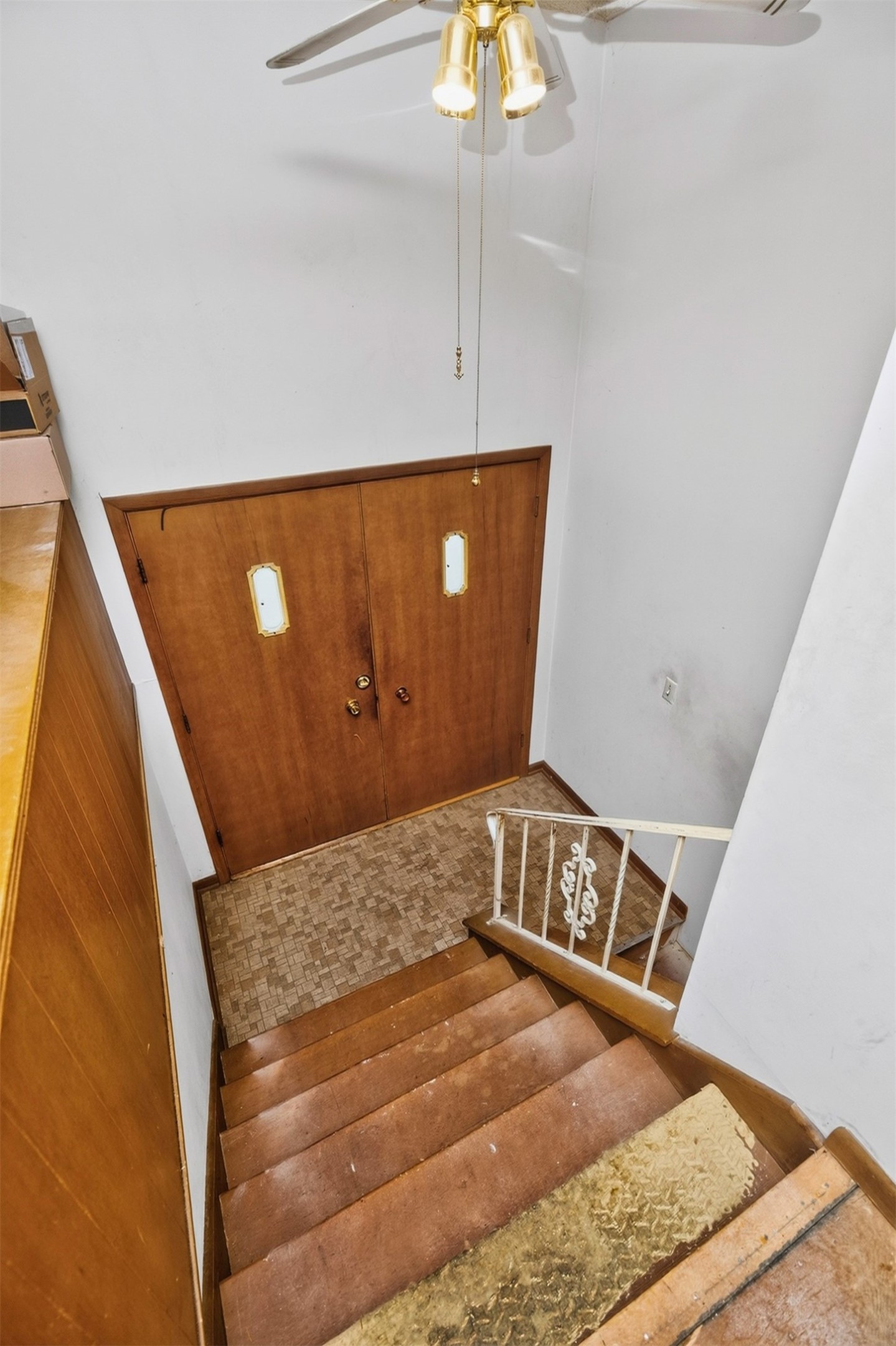 6514 Lincoln Avenue Property Photo 3