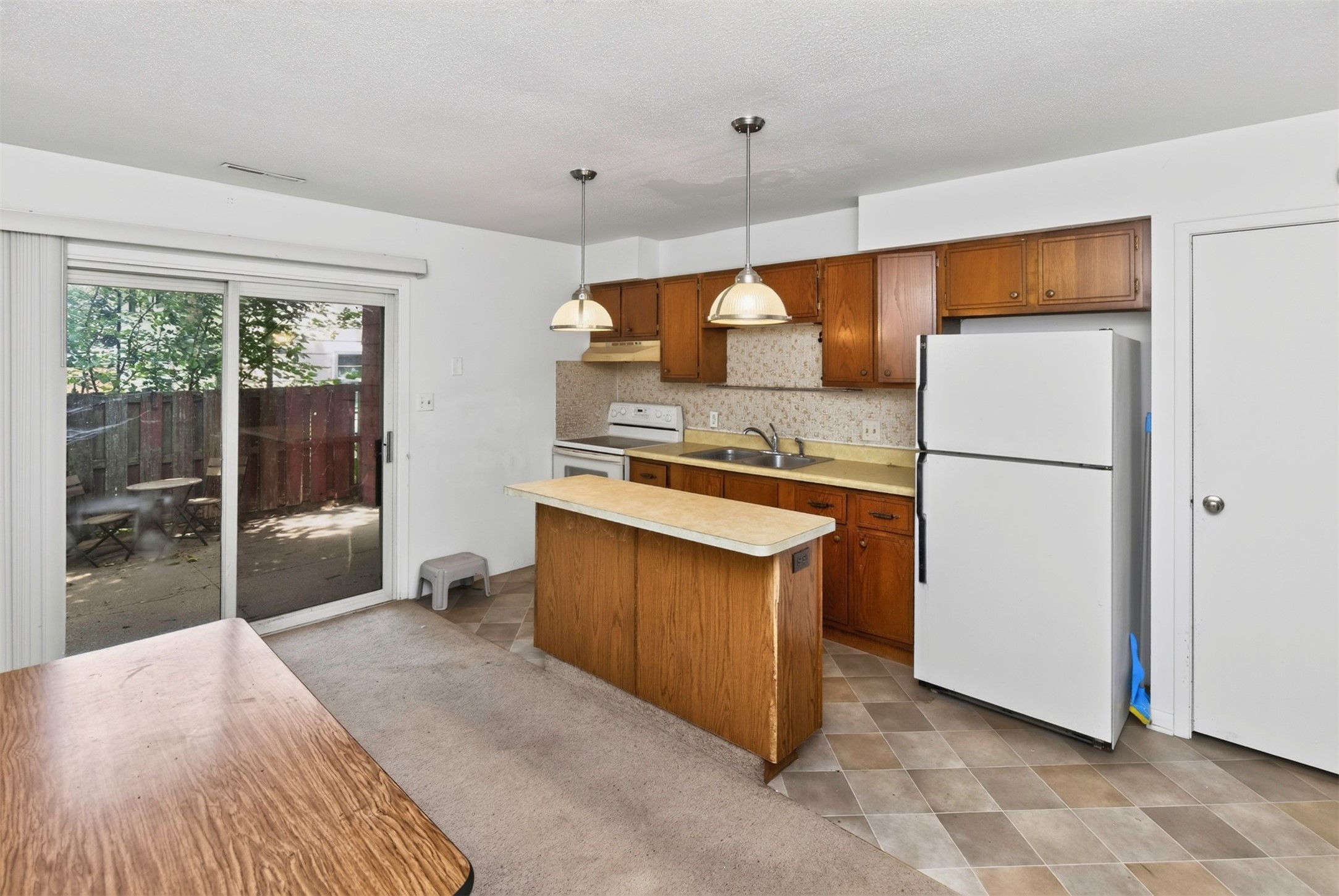 6514 Lincoln Avenue Property Photo 33