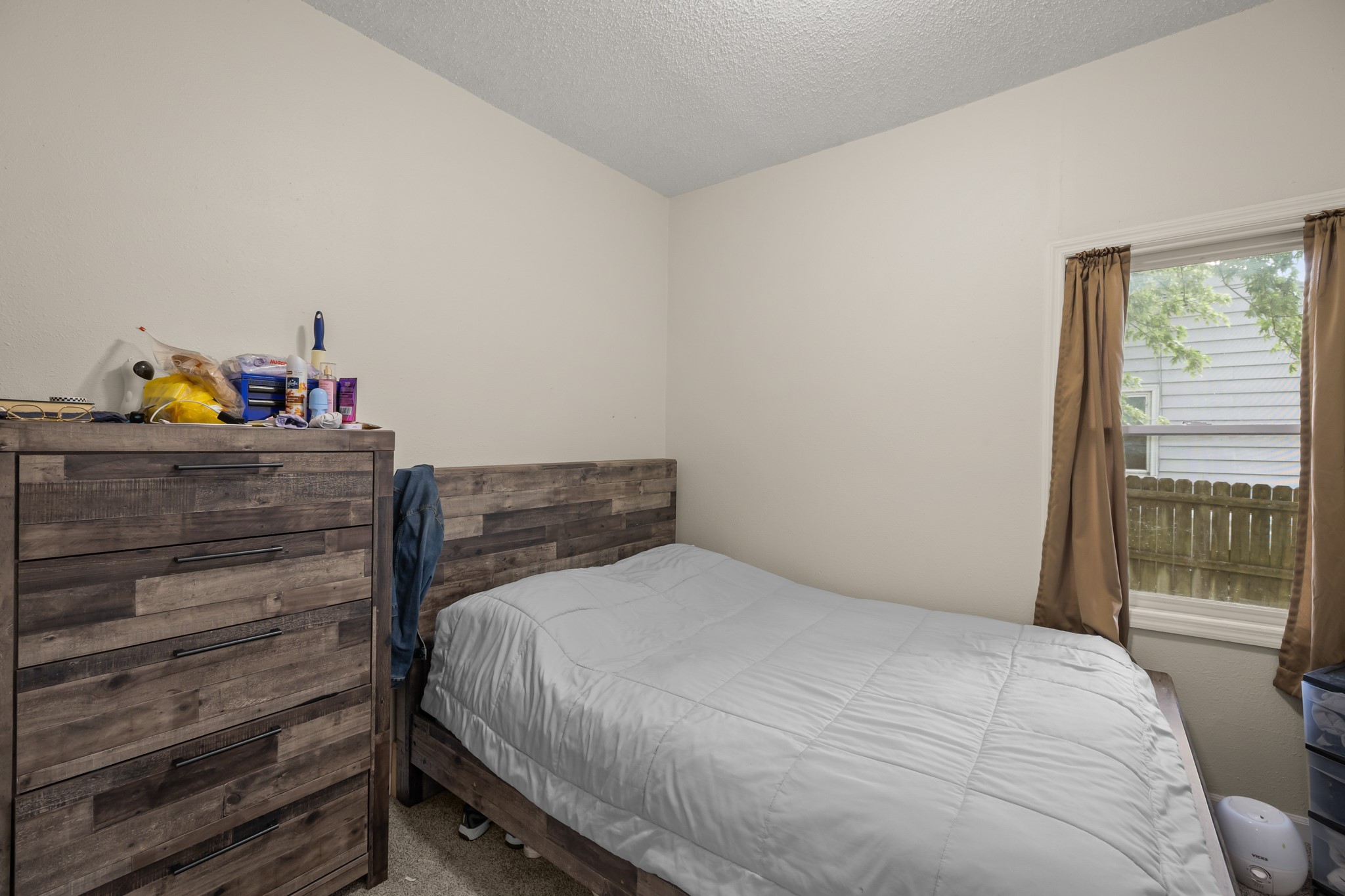 412 E Gray Street Property Photo 12