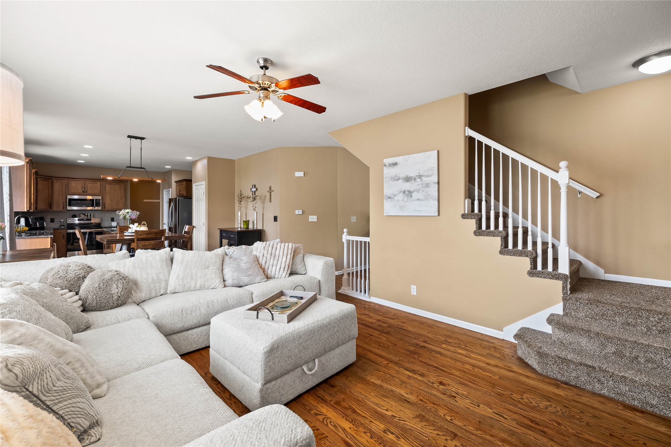 9042 Lake Court Property Photo 7