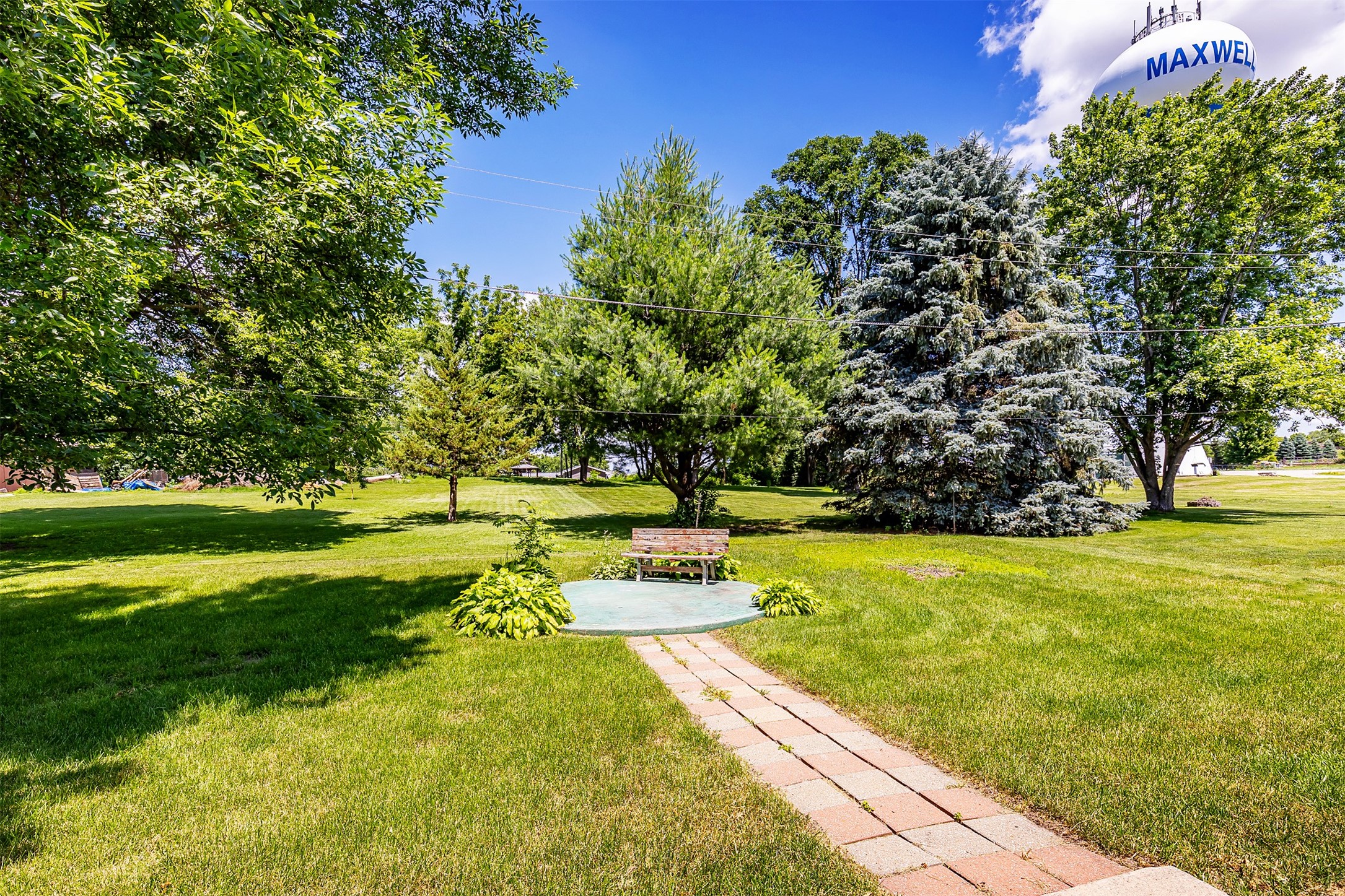 623 6th Street Property Photo 4