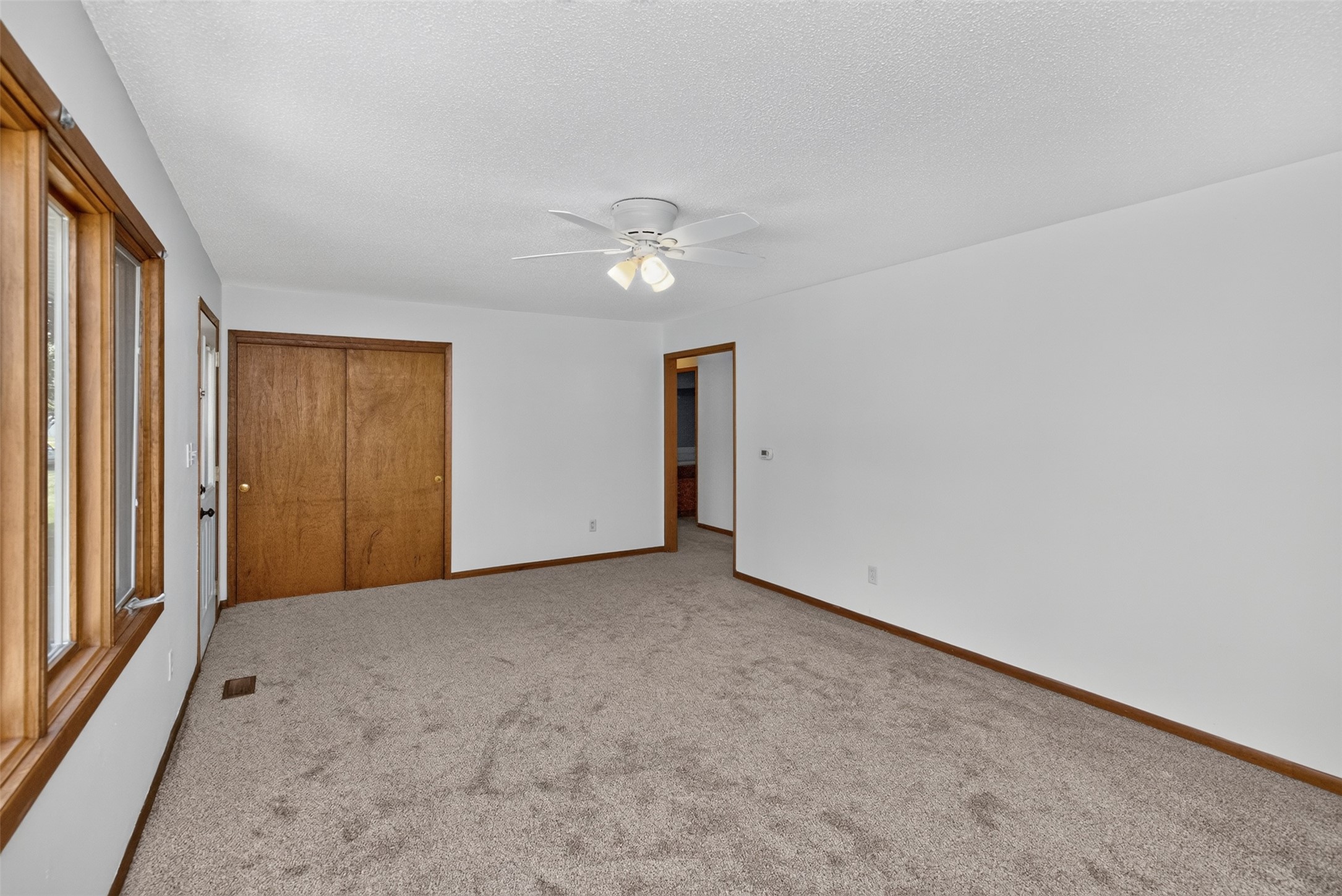623 6th Street Property Photo 7