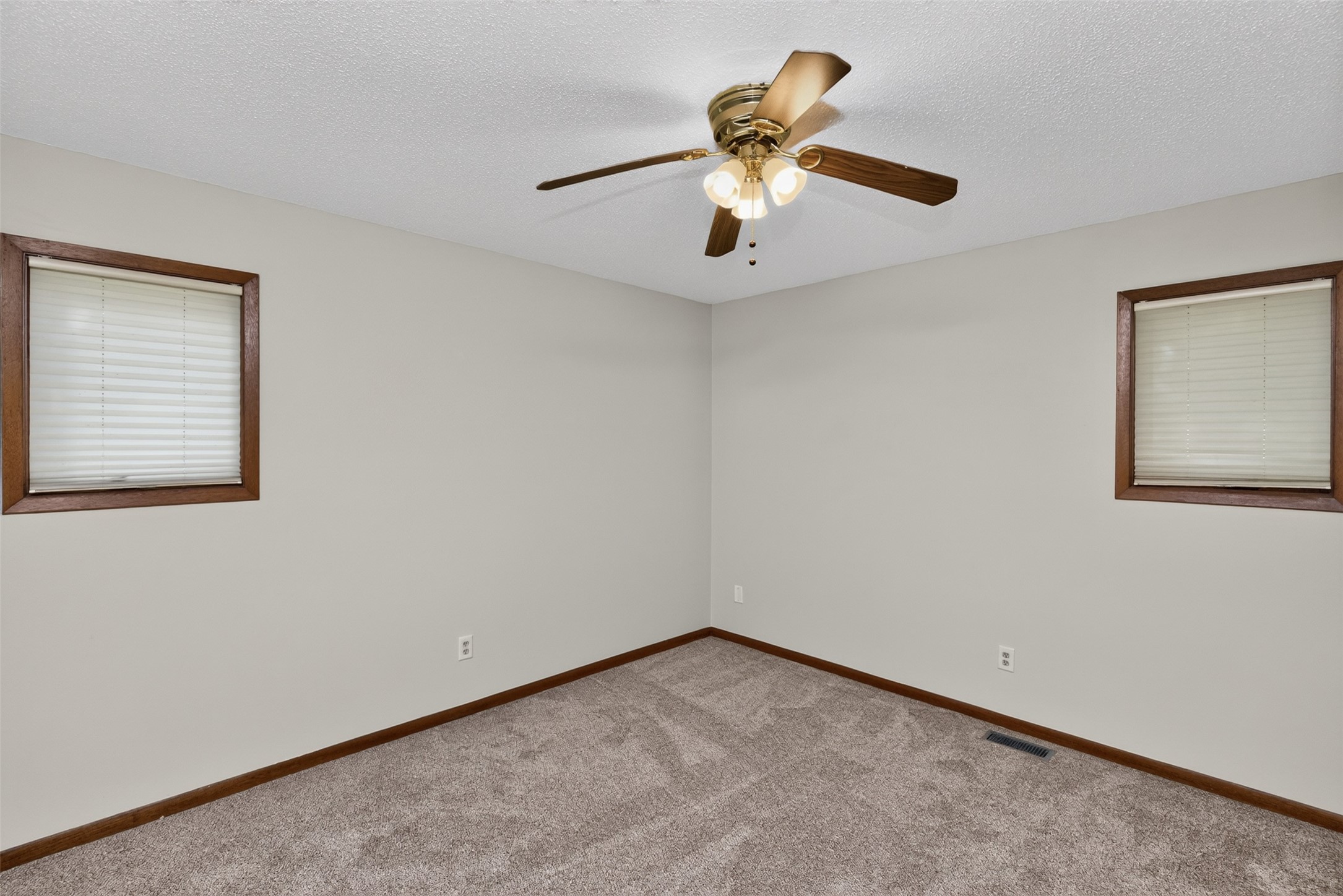 623 6th Street Property Photo 16