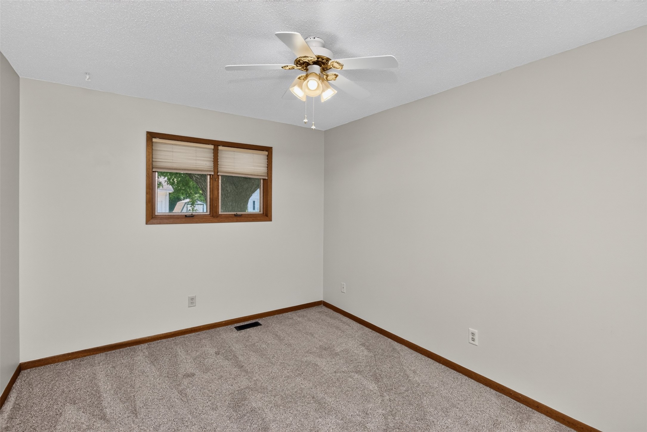 623 6th Street Property Photo 20