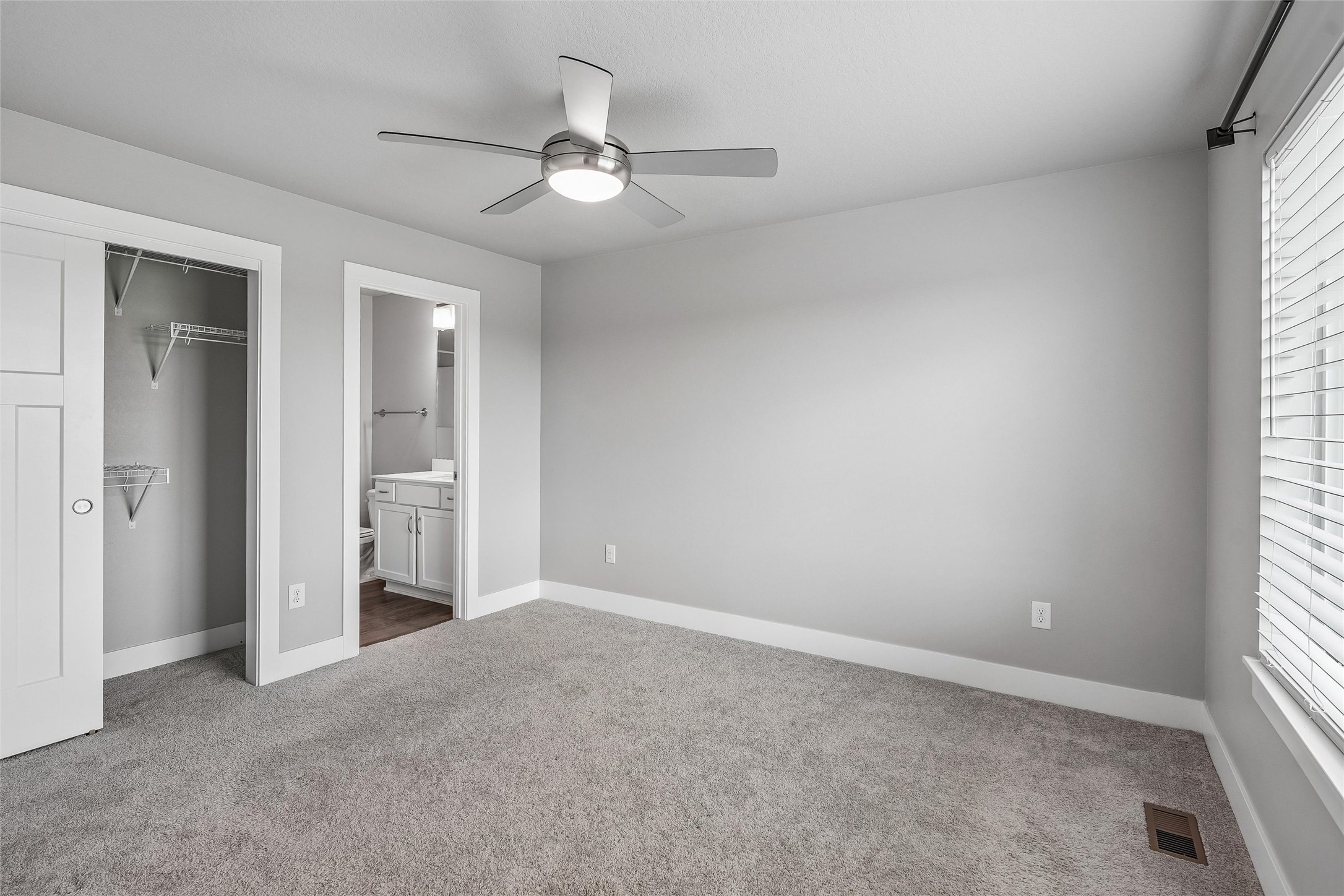 1365 Se Parkview Crossing Drive Property Photo 16