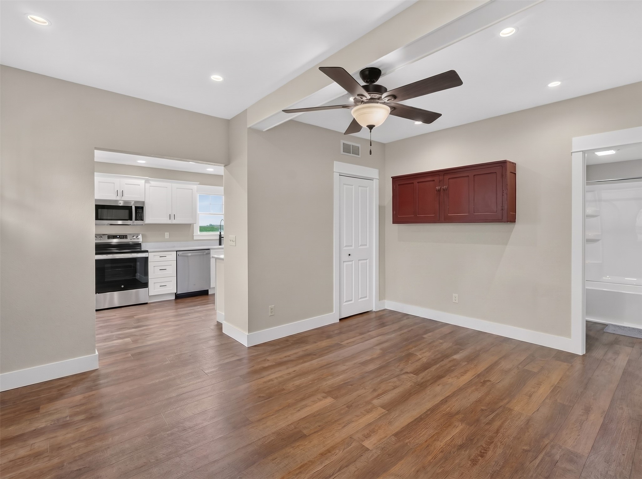 1365 Quail Road Property Photo 8