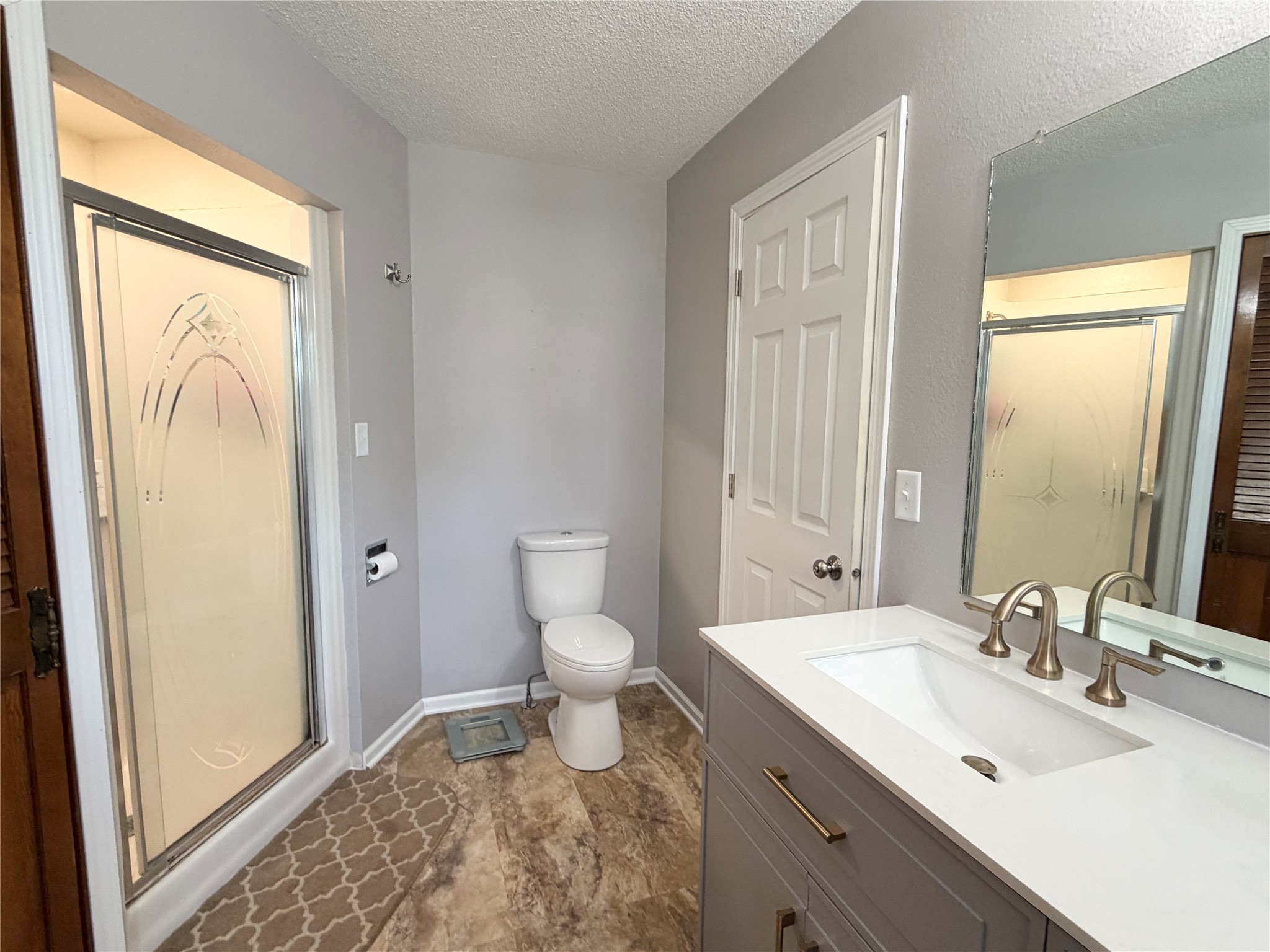 1115 N 9th Avenue E Property Photo 16