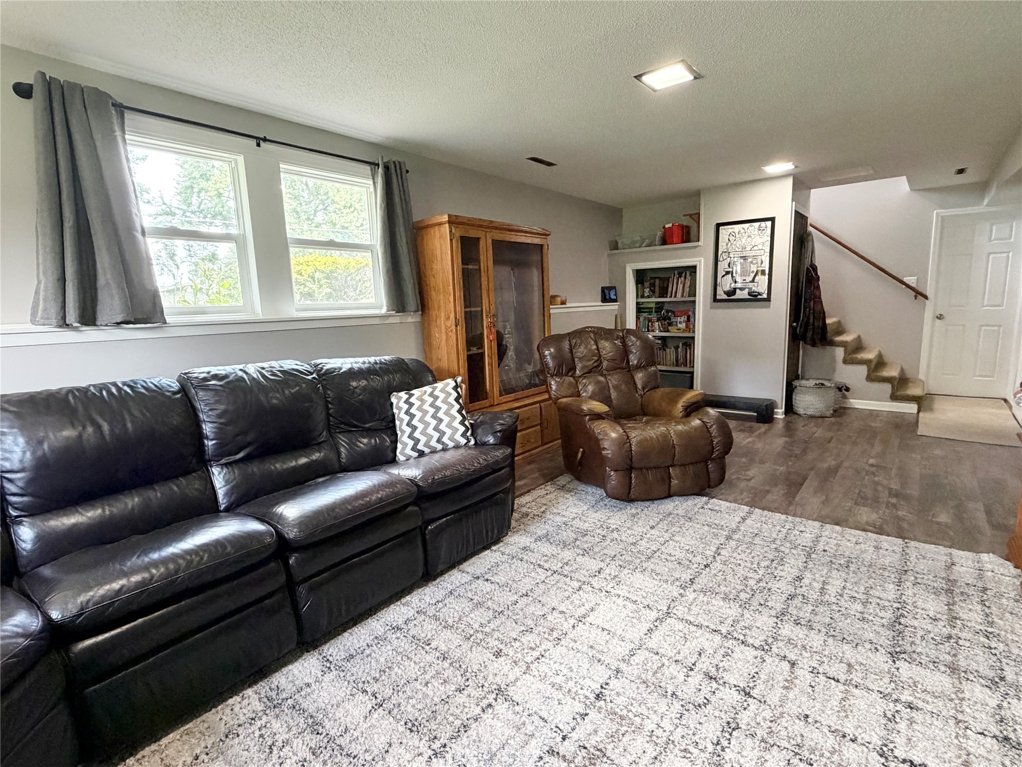 1115 N 9th Avenue E Property Photo 20