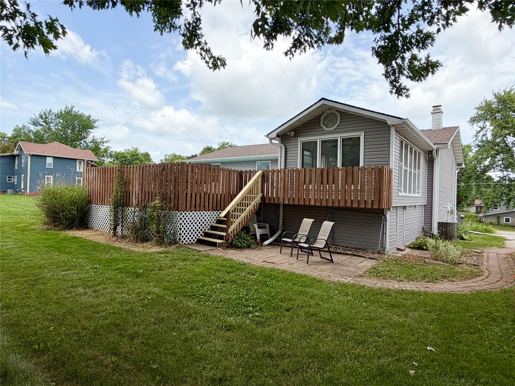 1115 N 9th Avenue E Property Photo 34