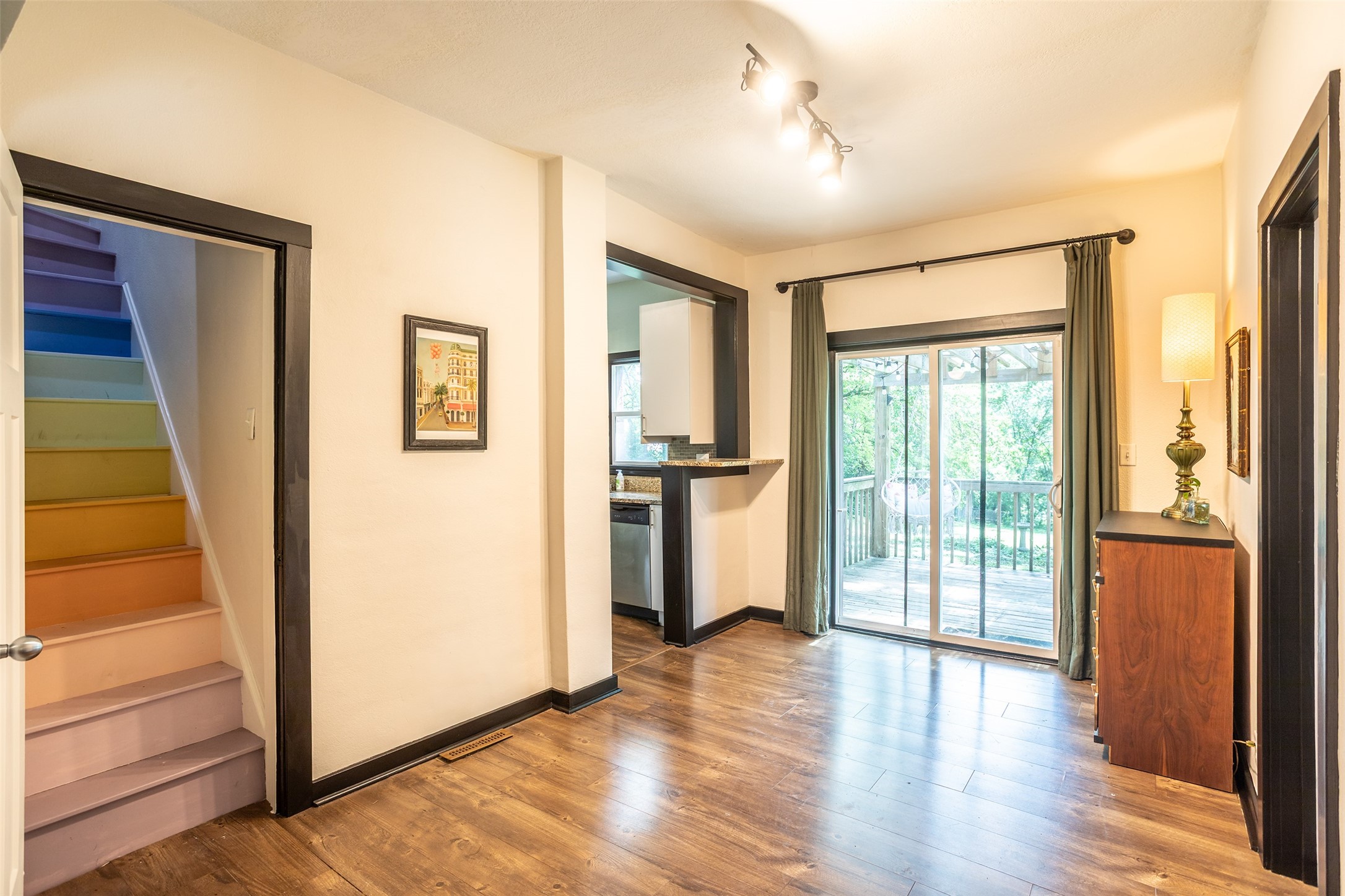 202 Hillside Avenue Property Photo 7