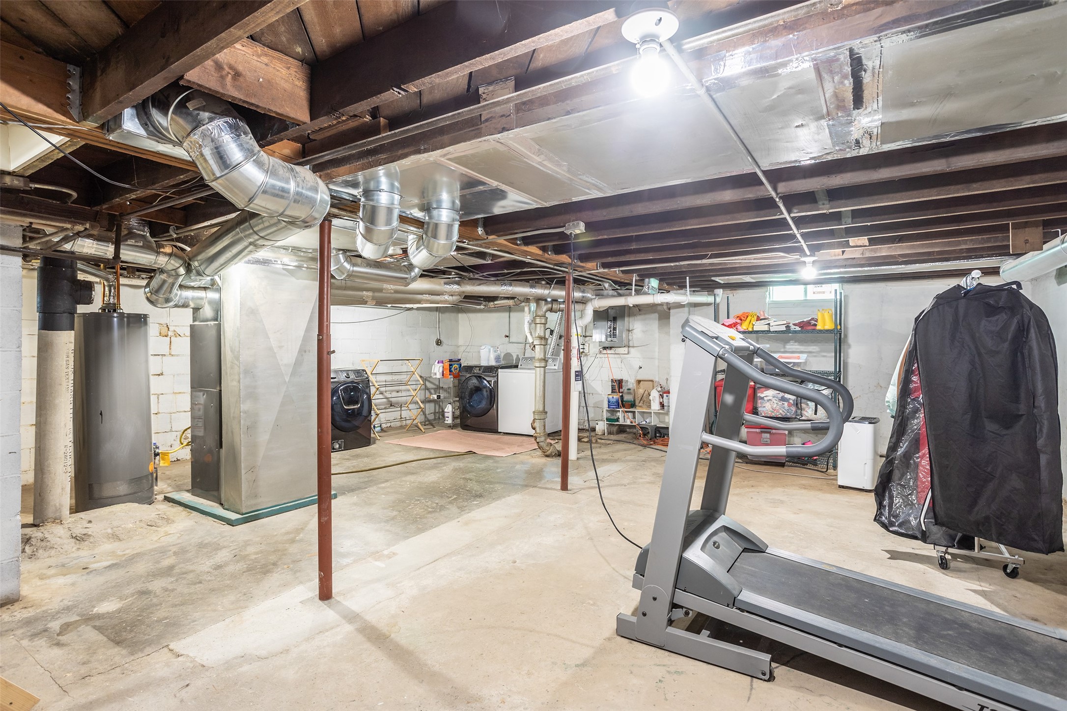 202 Hillside Avenue Property Photo 18