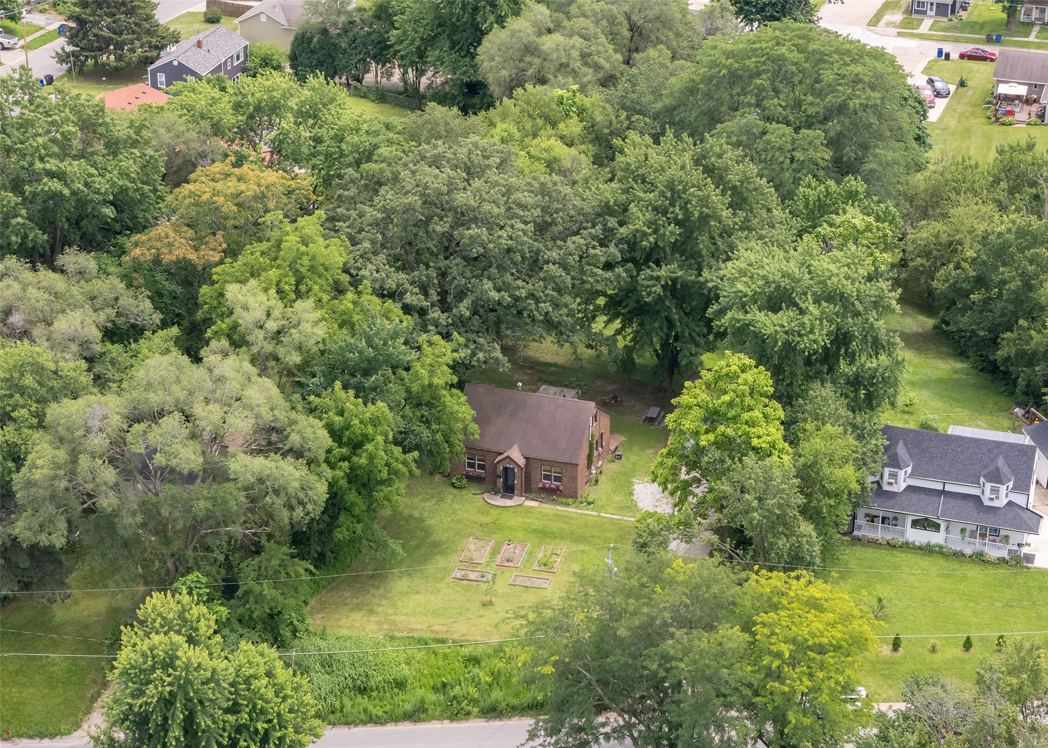 202 Hillside Avenue Property Photo 28