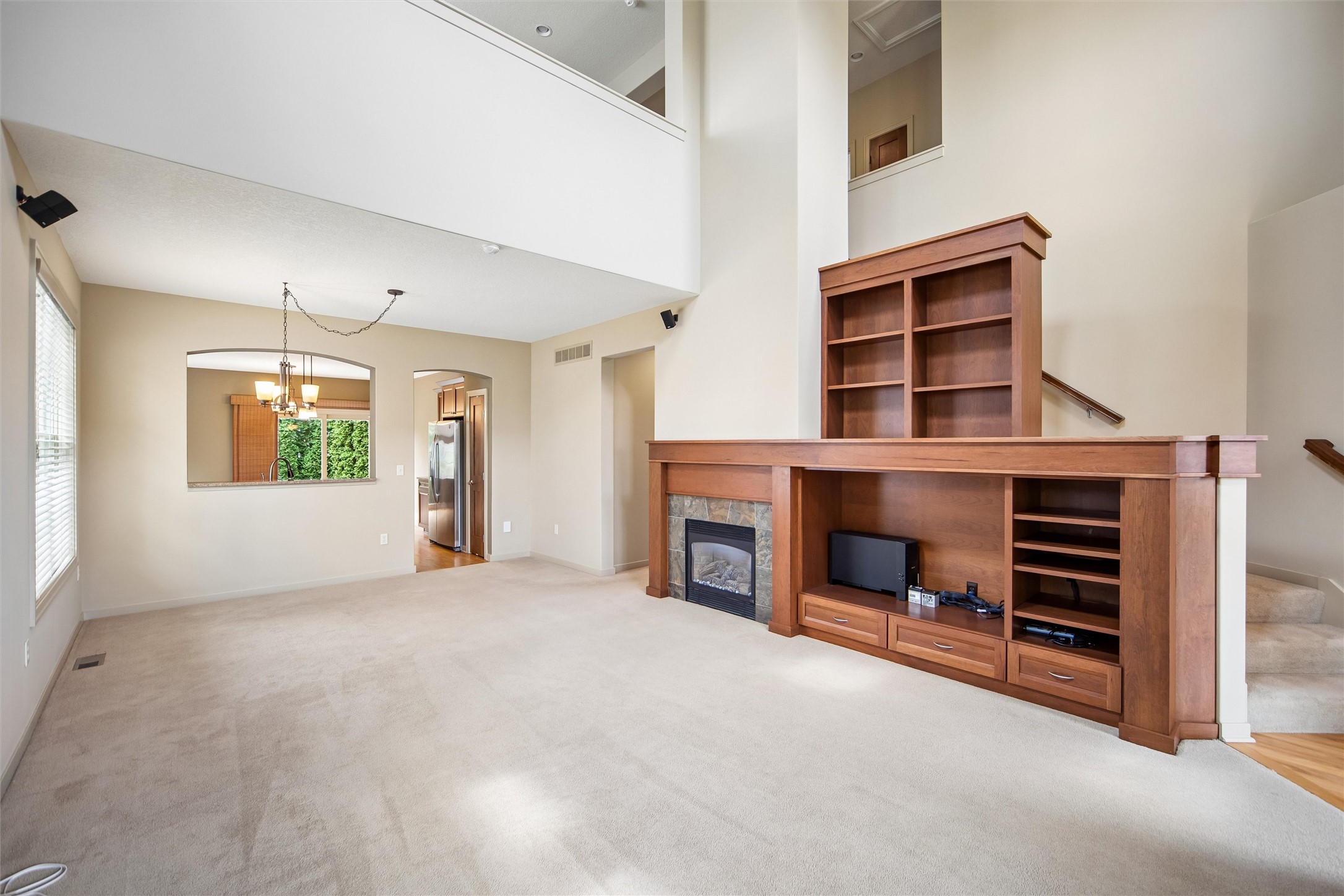 5615 Flagstone Way Property Photo 3