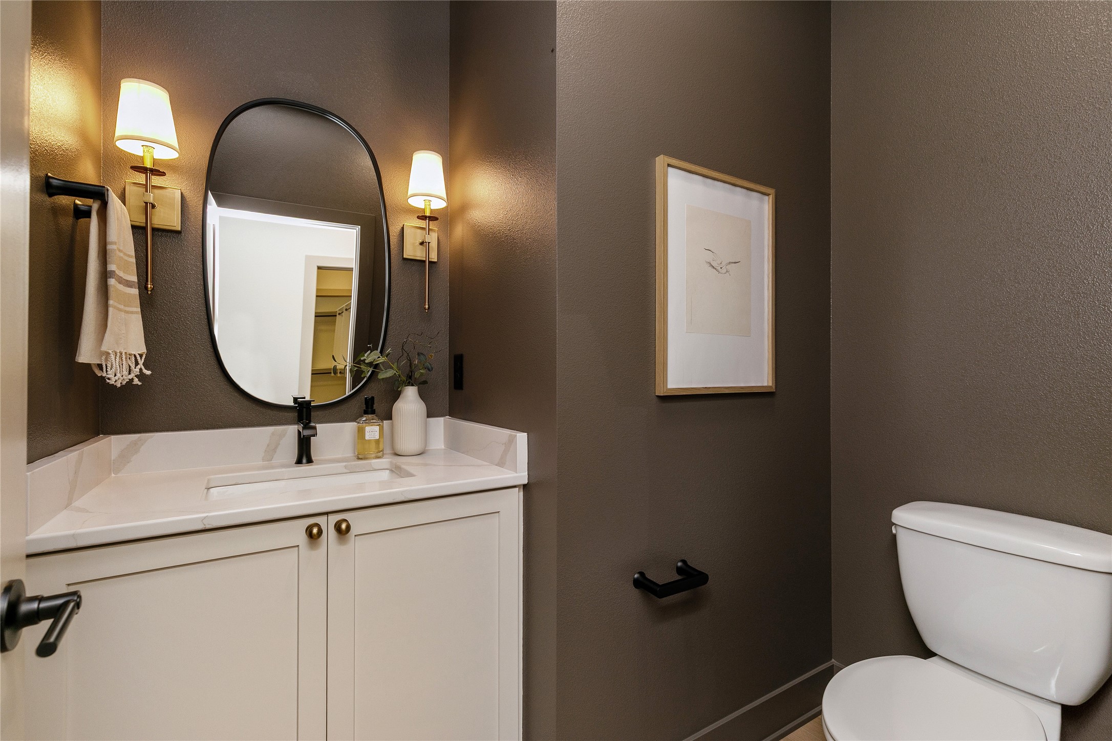 1348 S Auburn Place Property Photo 15