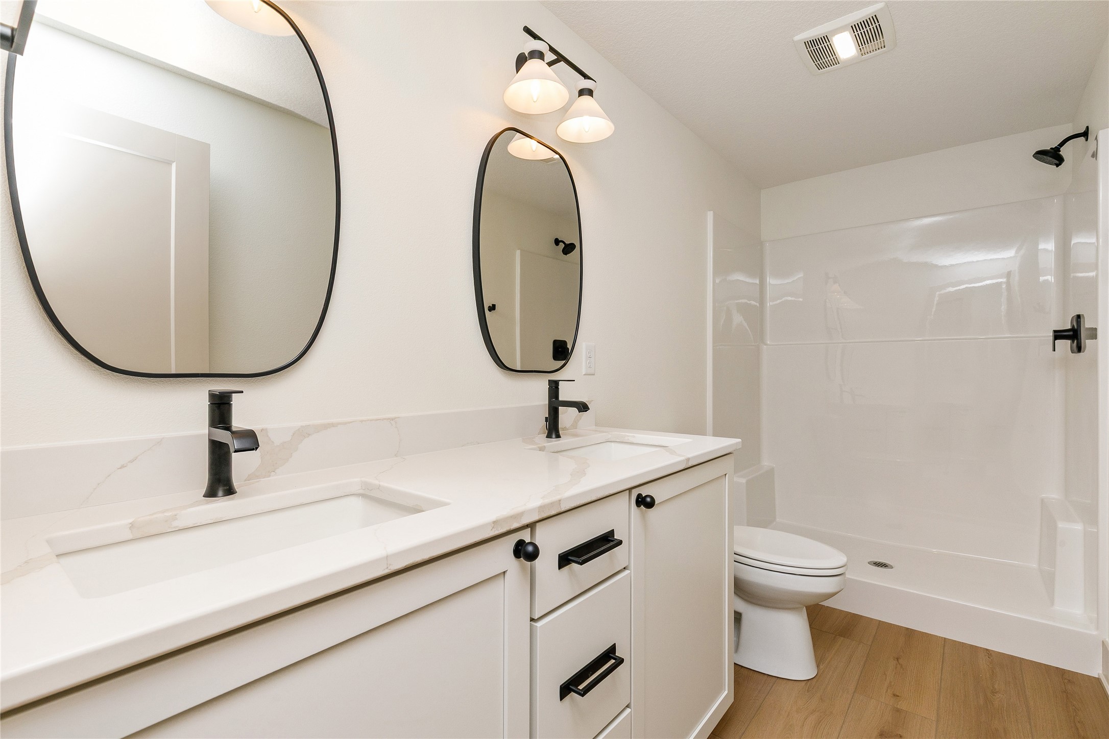 1348 S Auburn Place Property Photo 31