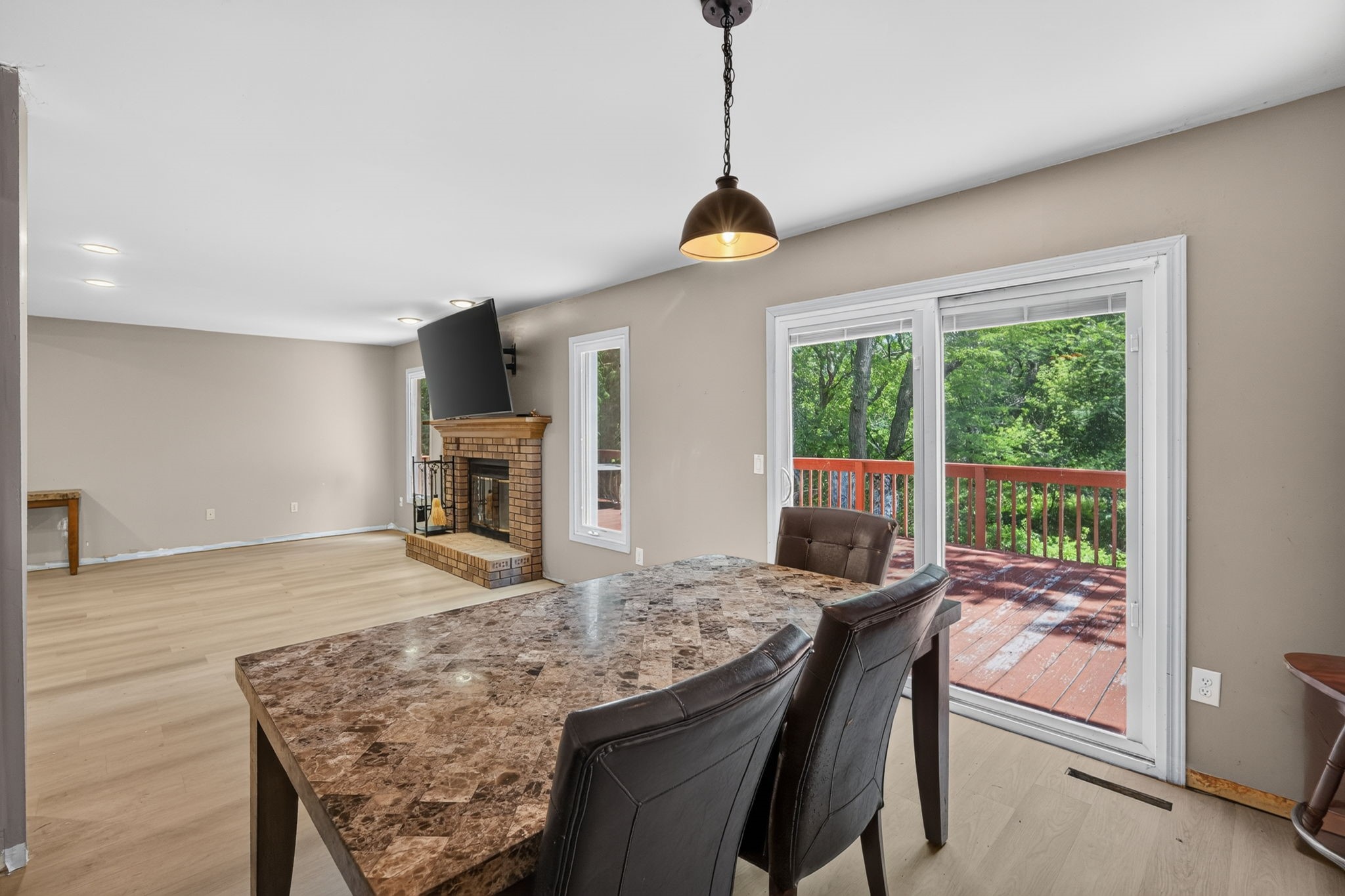 3889 92nd Drive Property Photo 10