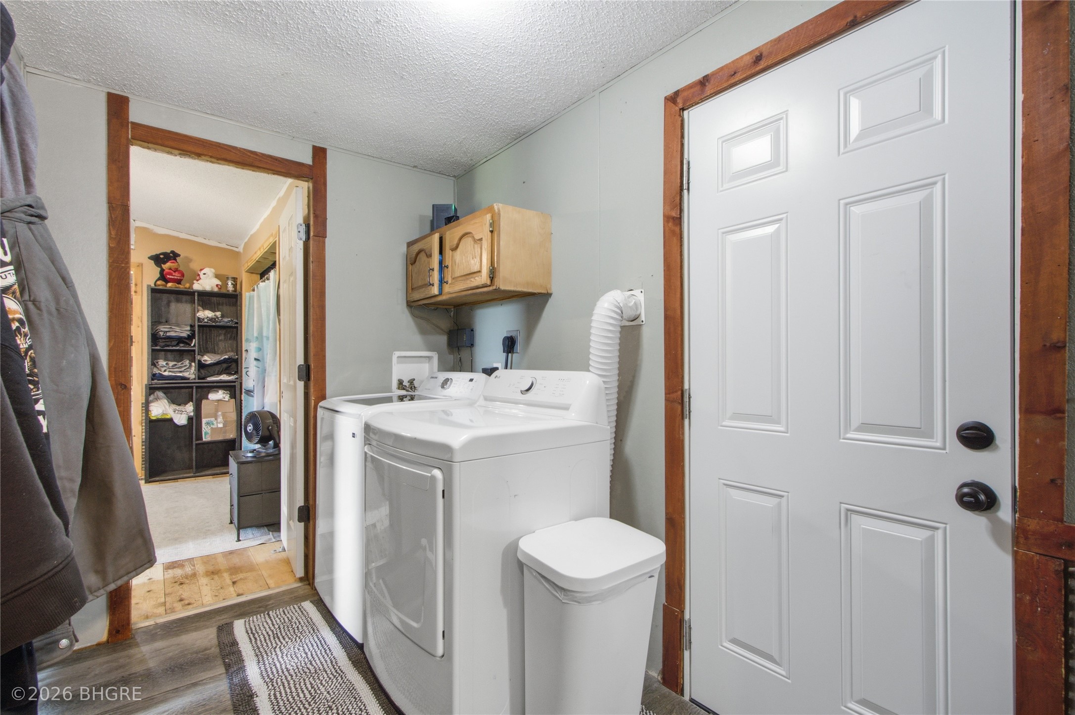 8456 Outer Drive Property Photo 10
