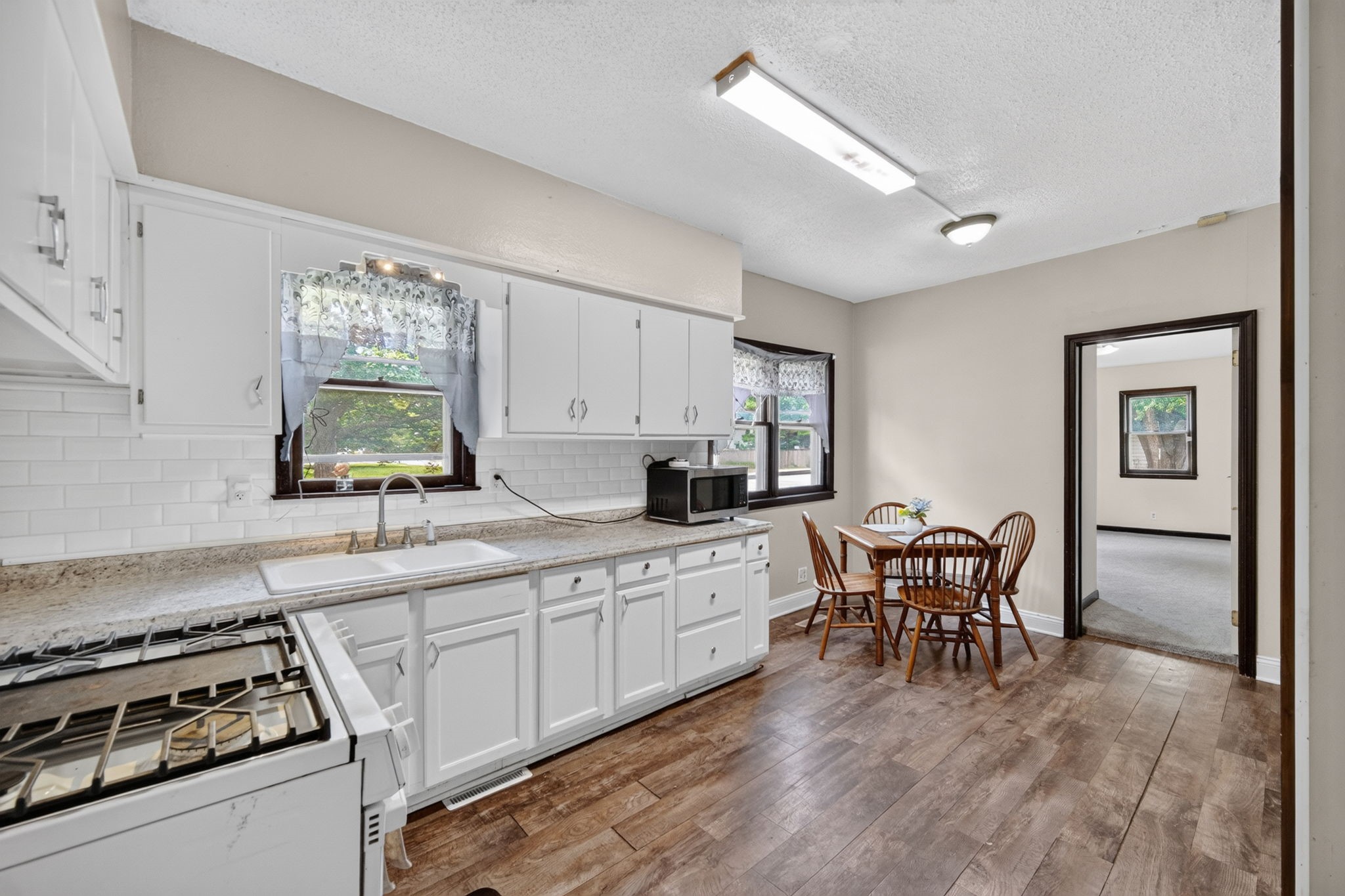 204 S 8th Avenue Property Photo 15