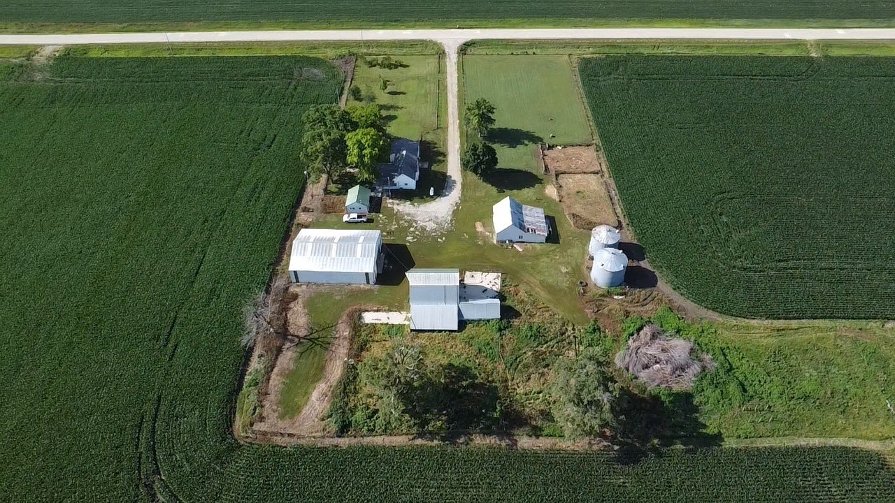 3211 160th Road Property Photo 4