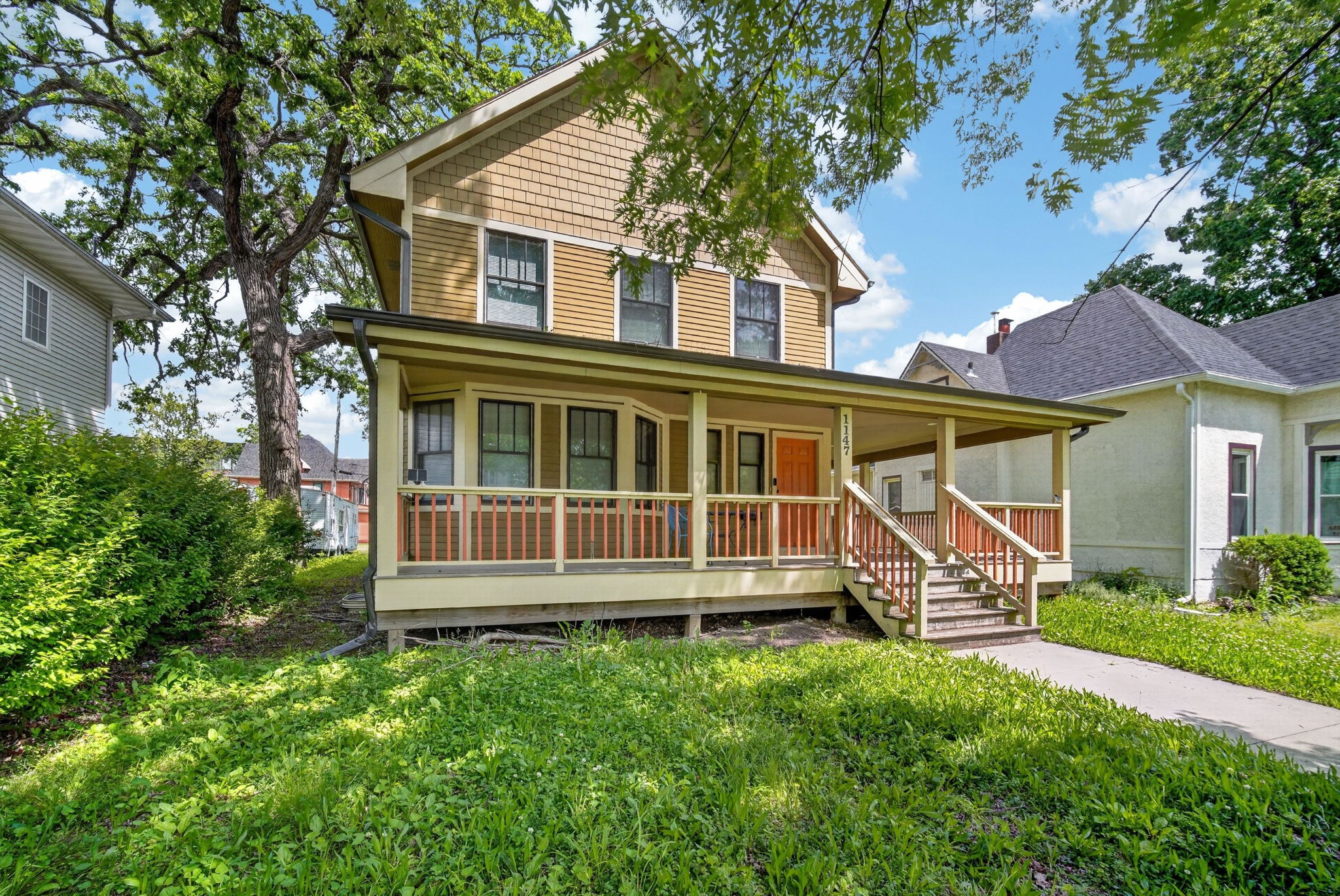 1147 27th Street Property Photo 3