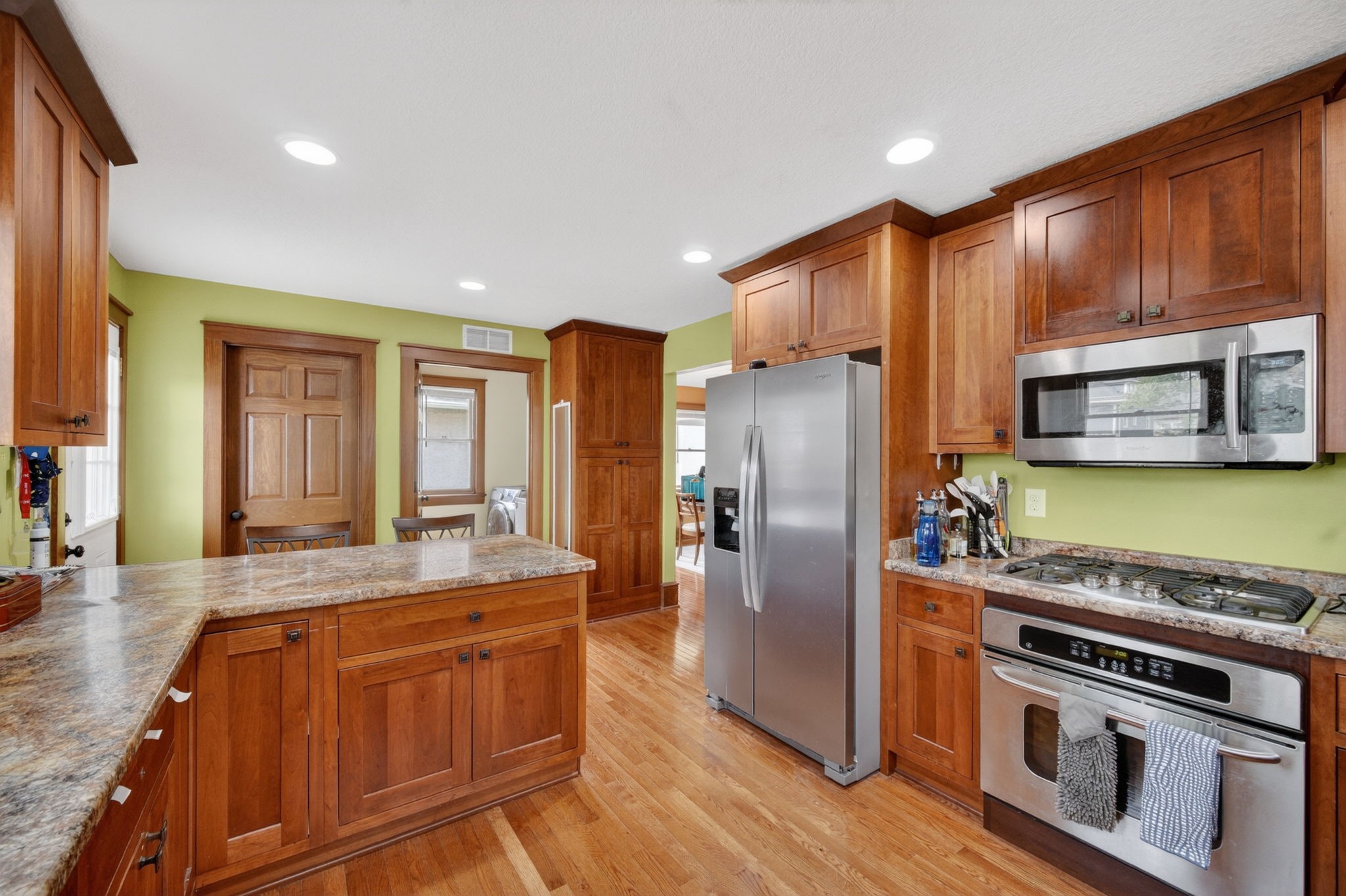 1147 27th Street Property Photo 21