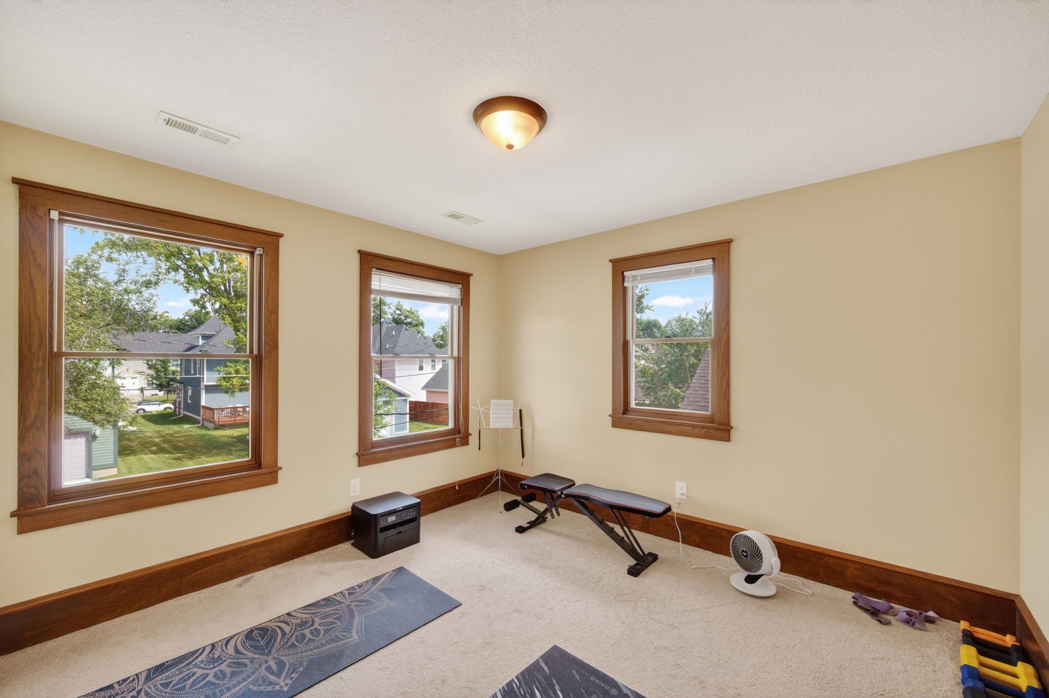 1147 27th Street Property Photo 26