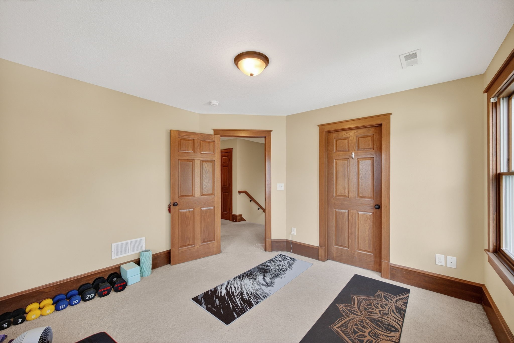 1147 27th Street Property Photo 27