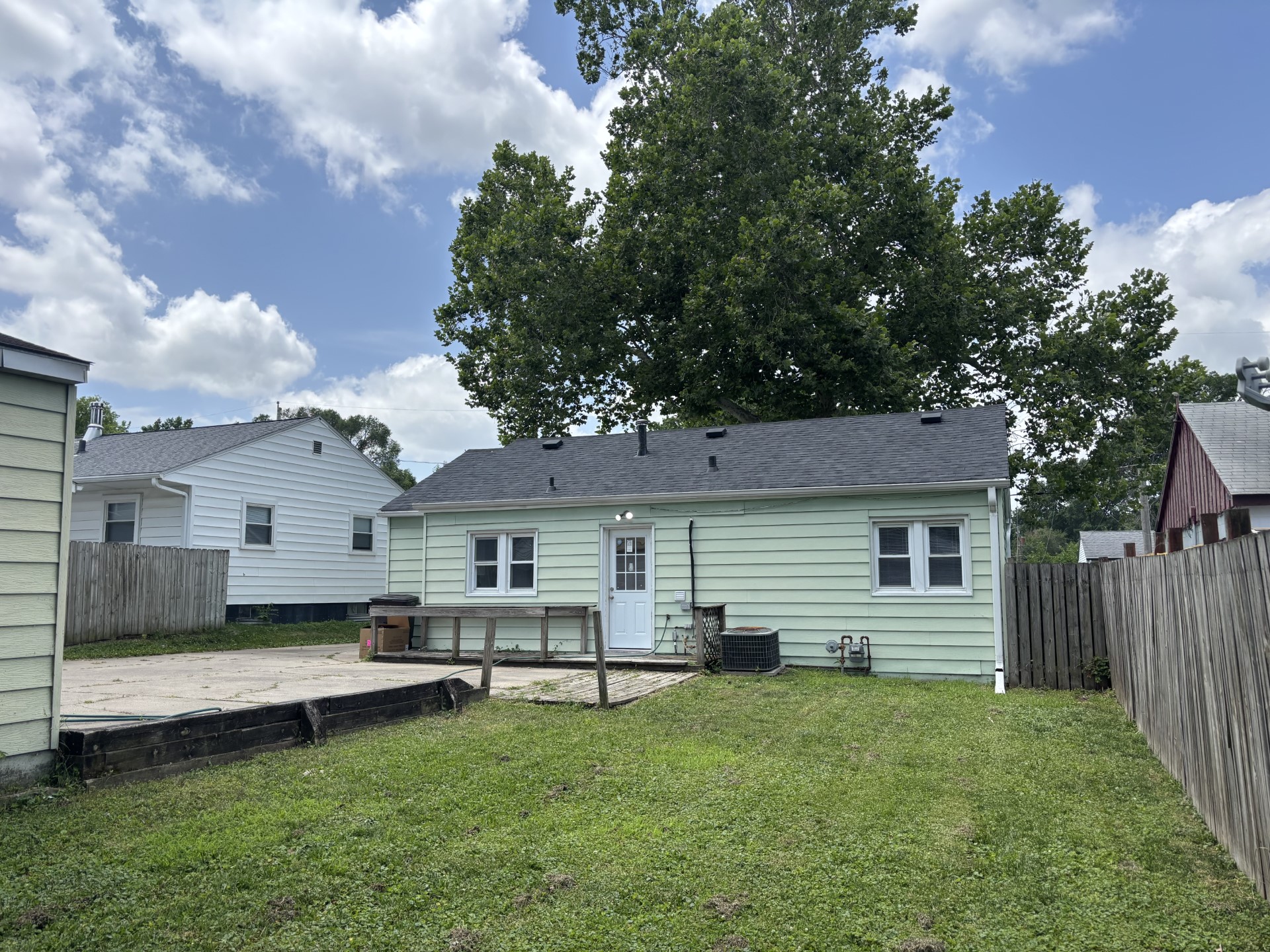 3529 53rd Street Property Photo 4