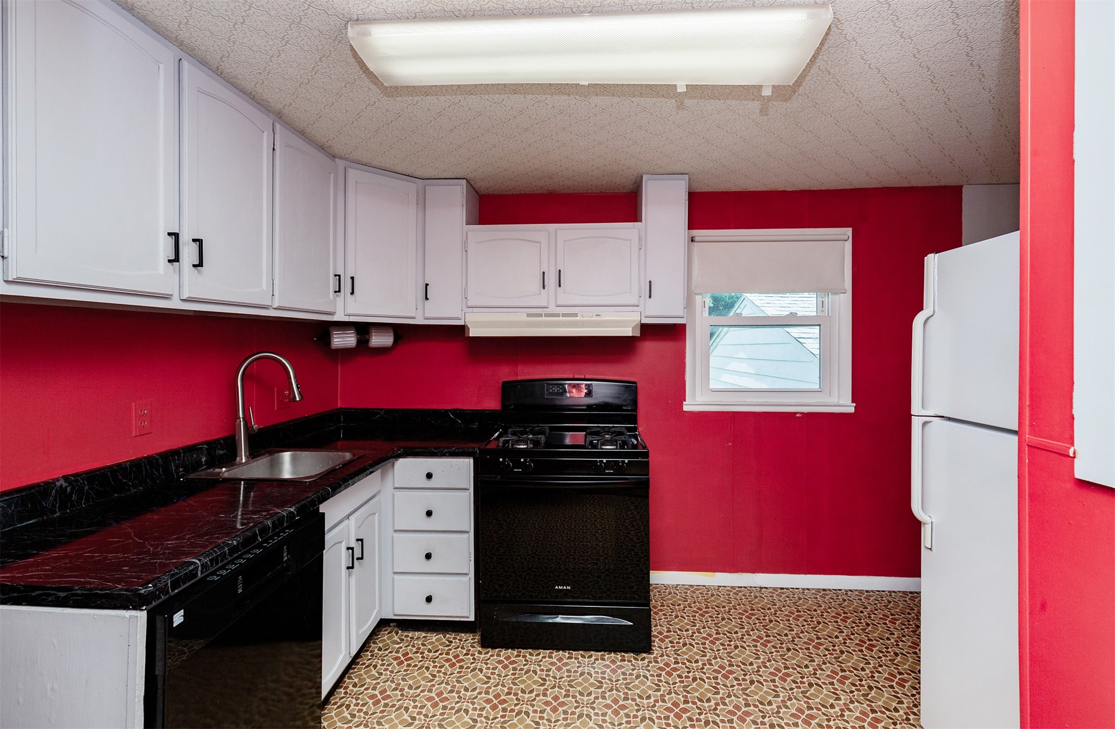608 North Street Property Photo 2
