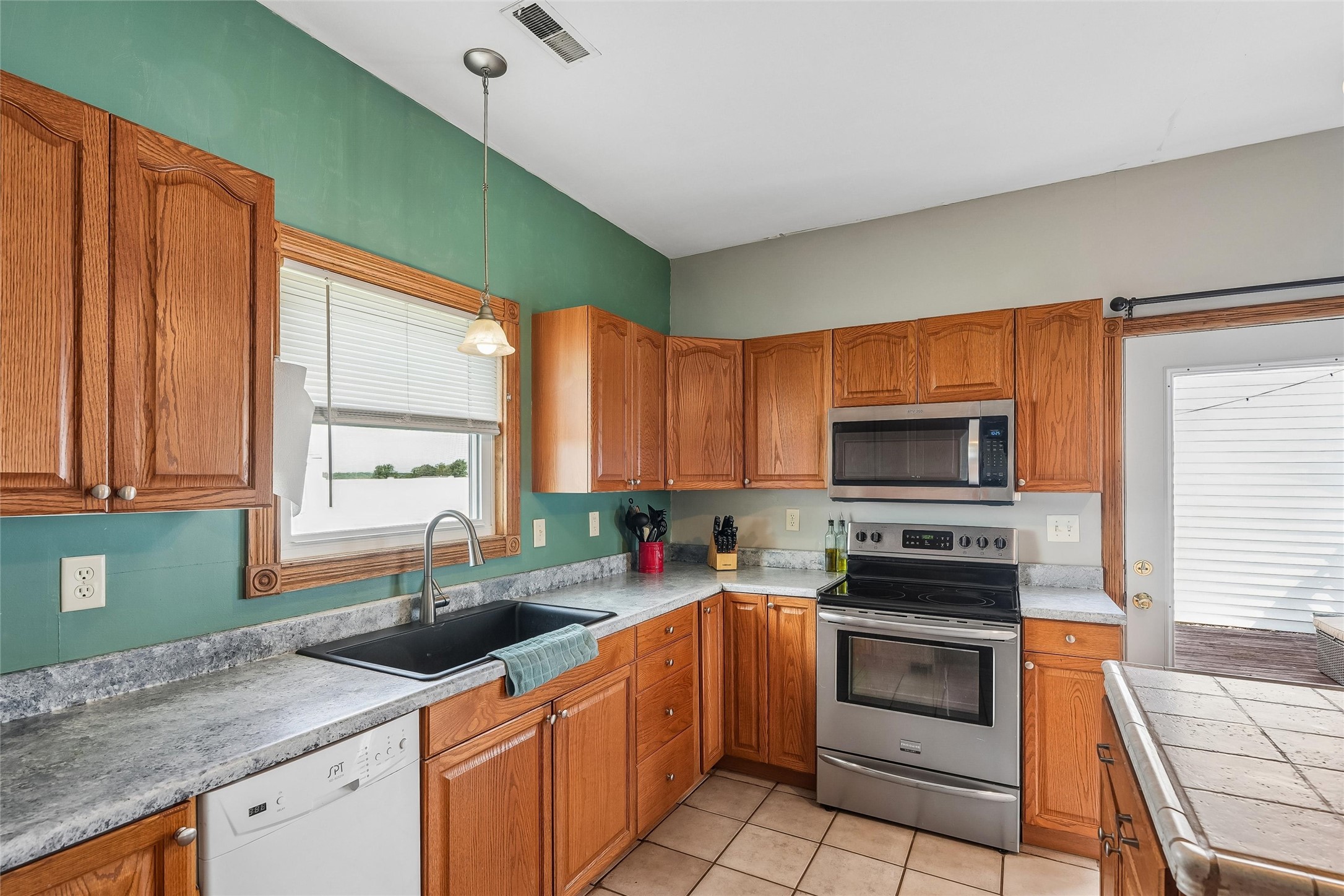 1121 Liberty Highway Property Photo 14