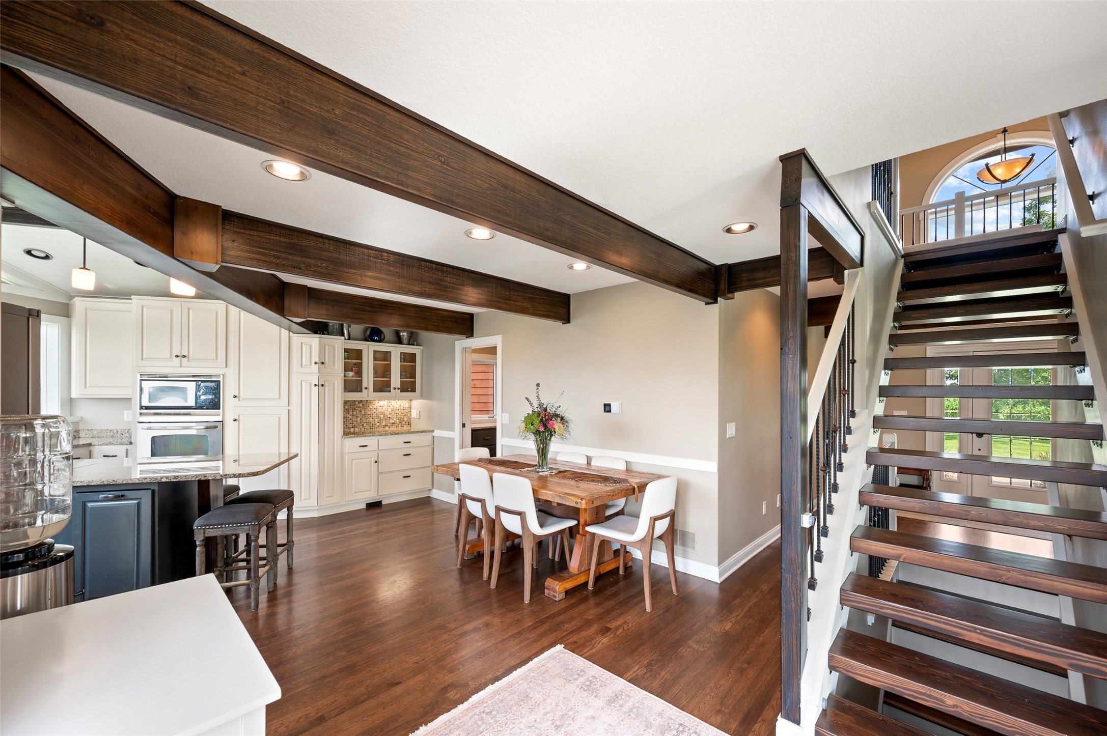 8409/8413 G24 Highway Property Photo 16