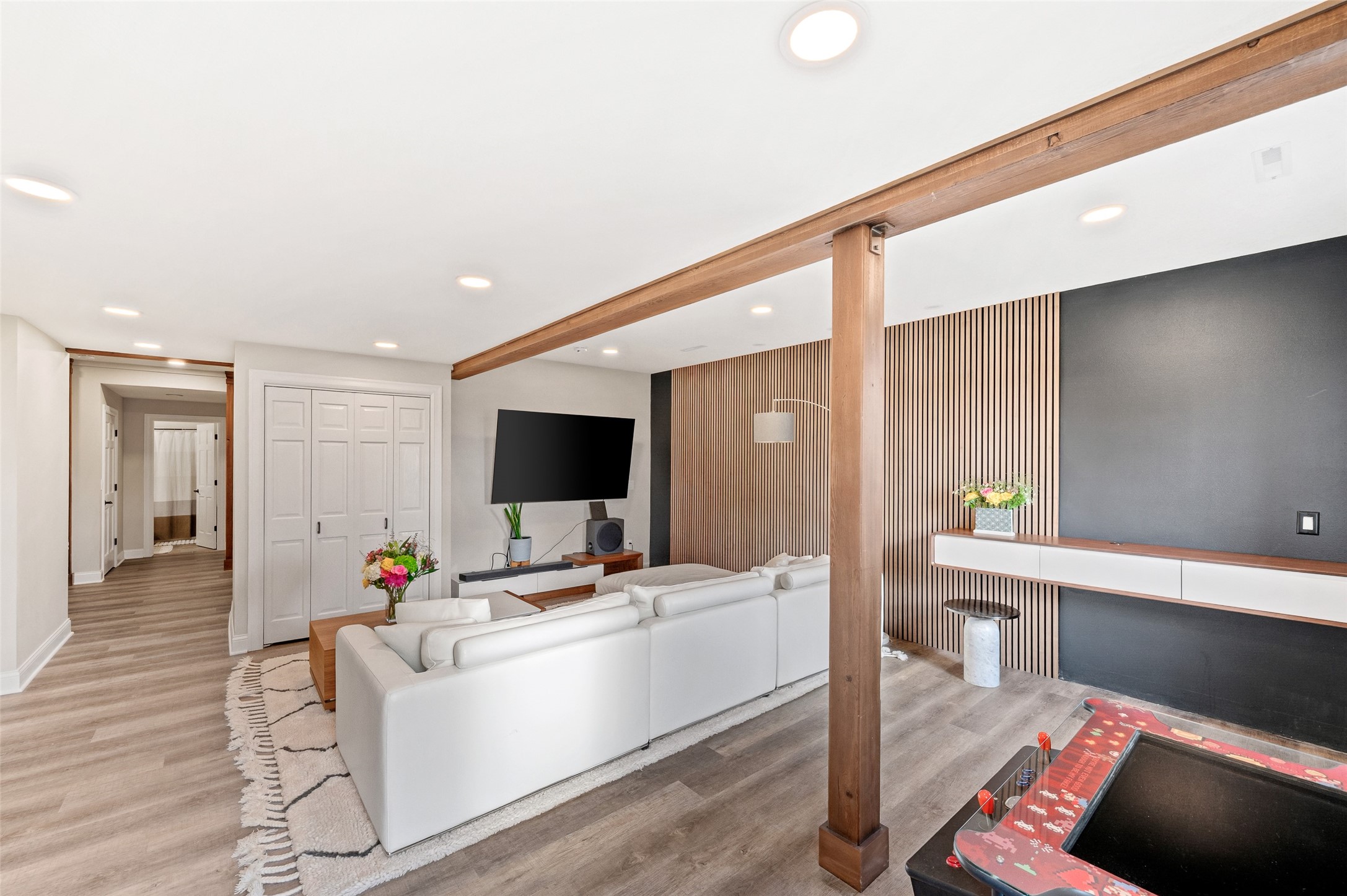 8409/8413 G24 Highway Property Photo 34