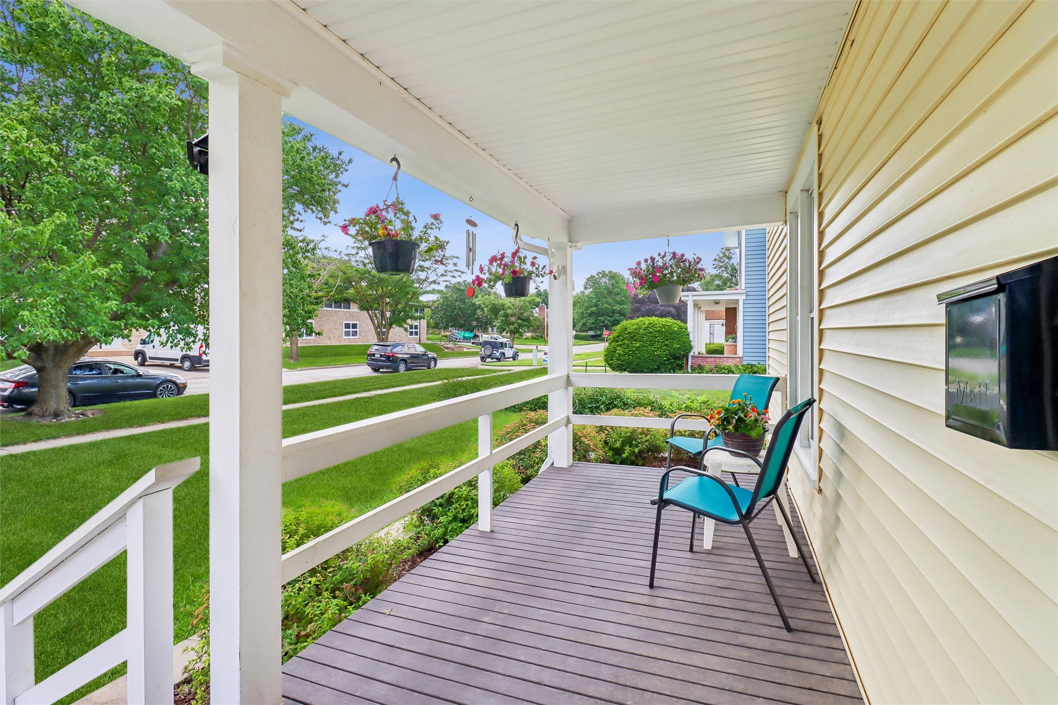 109 S Boone Street Property Photo 4