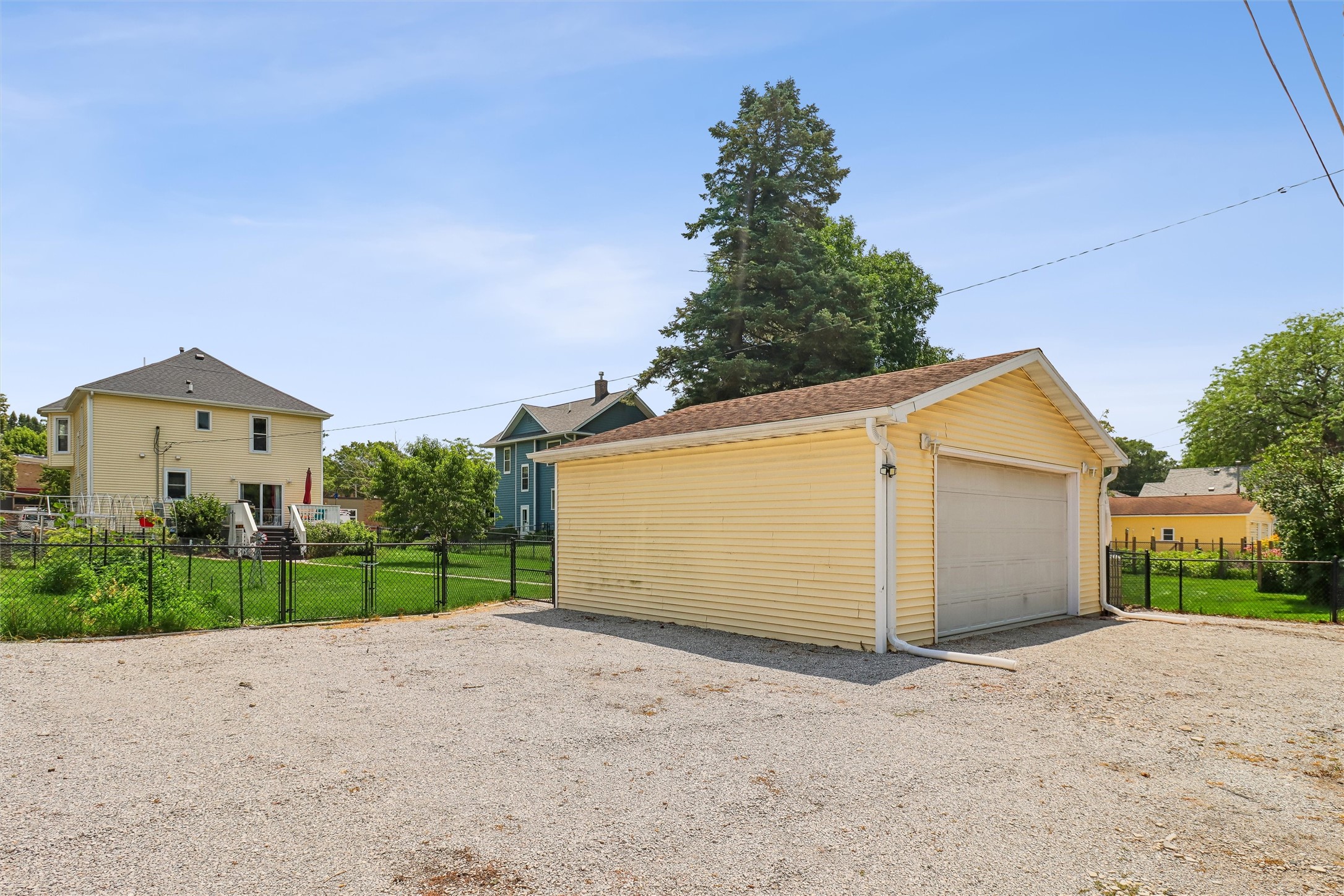 109 S Boone Street Property Photo 34