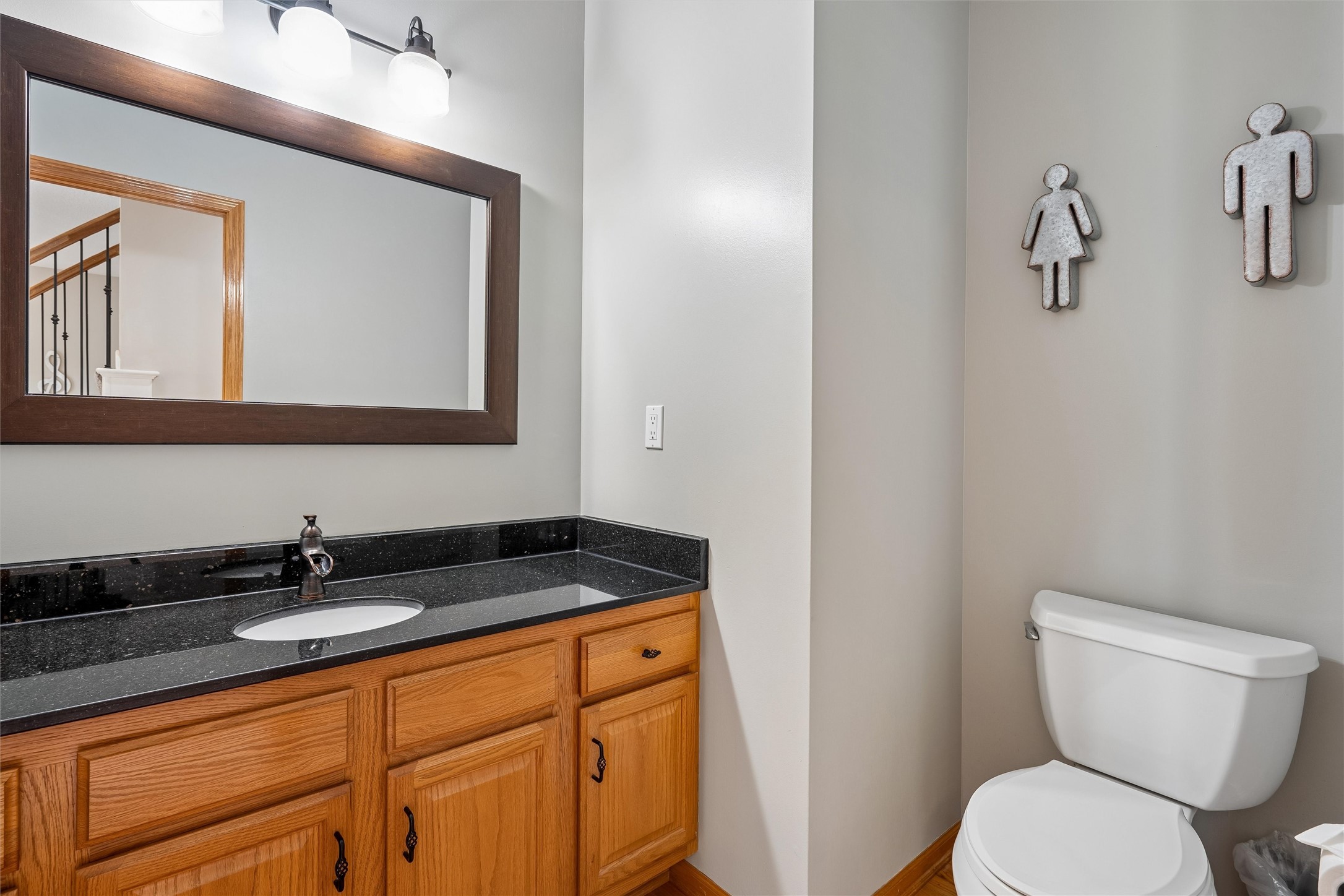 3240 Maple Court Property Photo 17