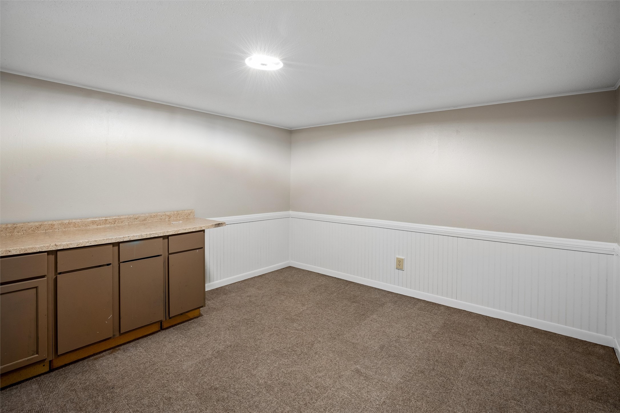 2613 Taft Street Property Photo 14