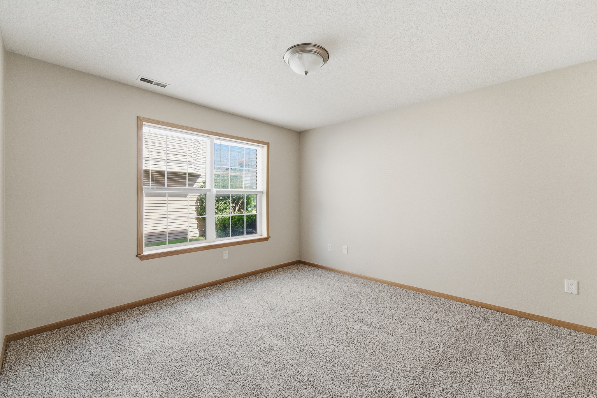 4632 Mcdougal Lane Ne Property Photo 27