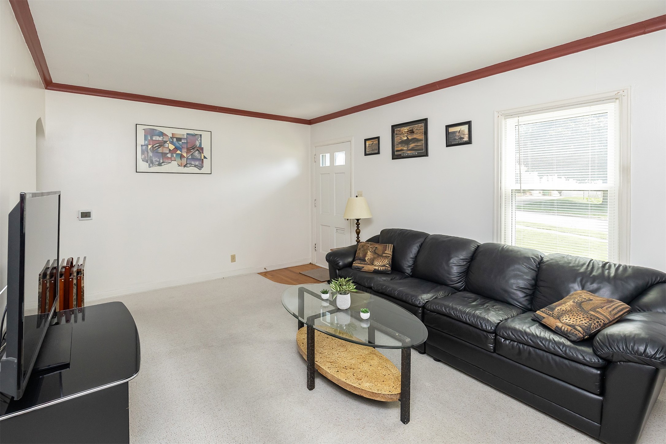 624 11th Street Property Photo 3