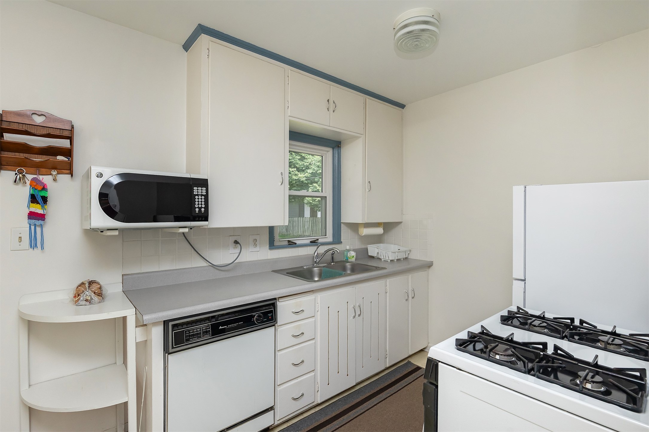 624 11th Street Property Photo 5