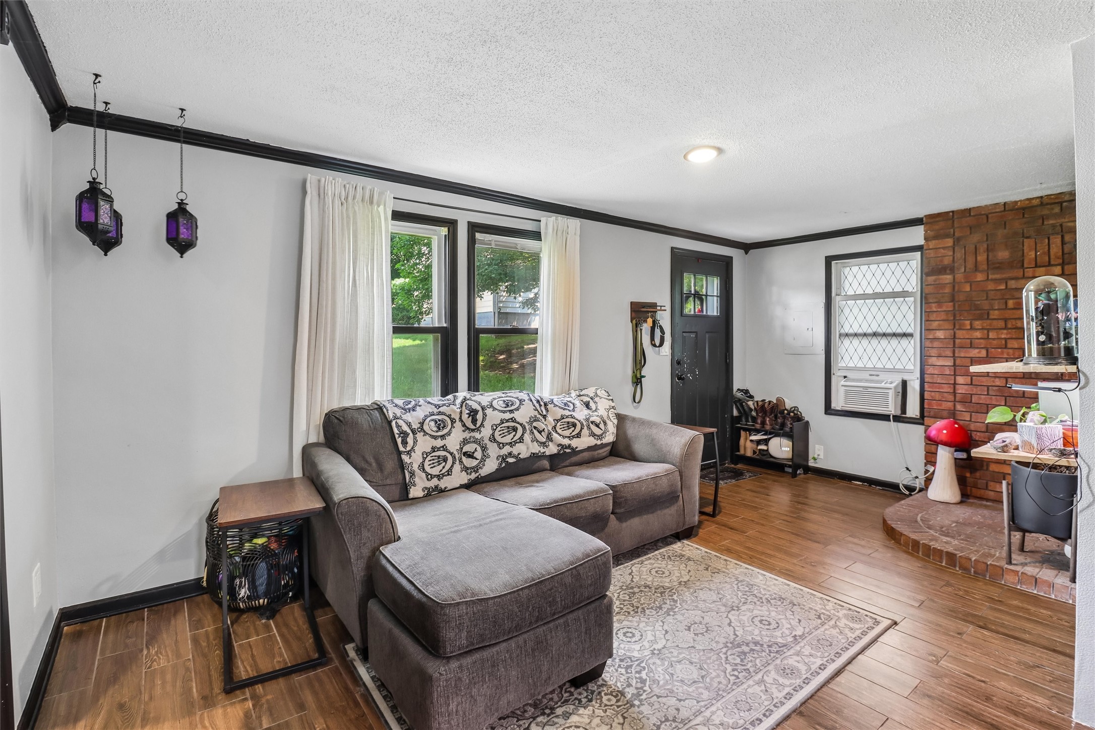 2539 Grandview Avenue Property Photo 3