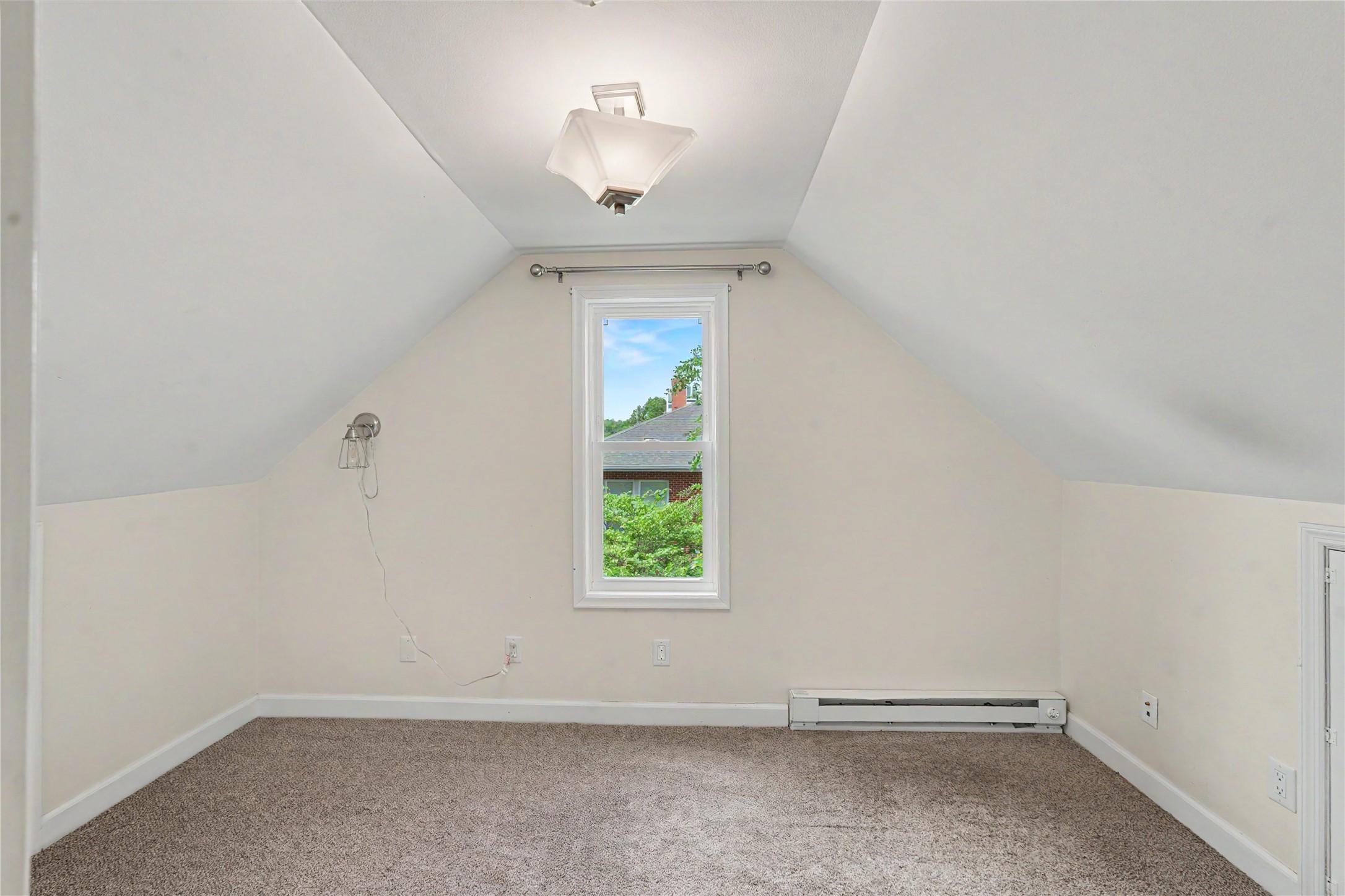 2117 44th Street Property Photo 12