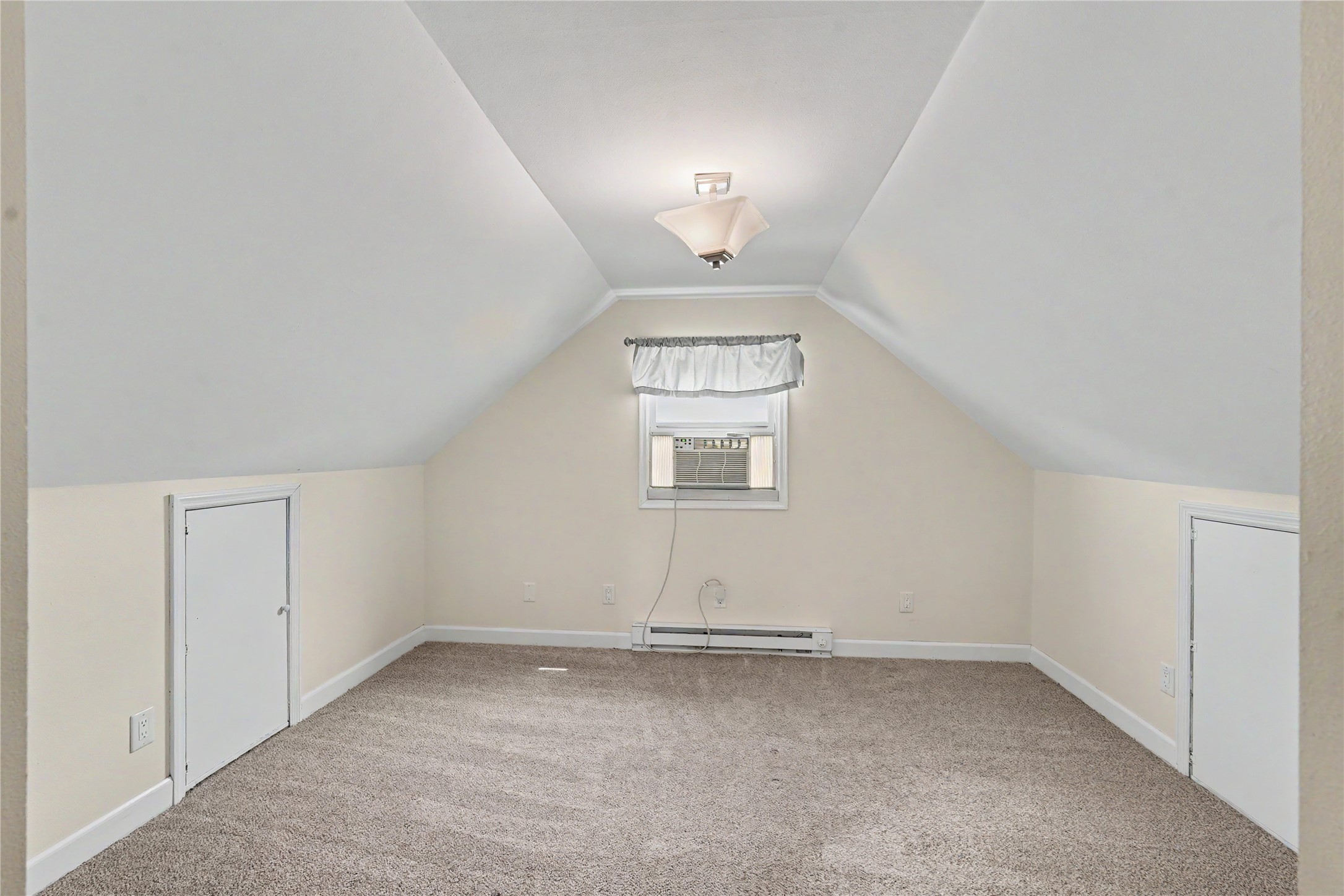2117 44th Street Property Photo 15