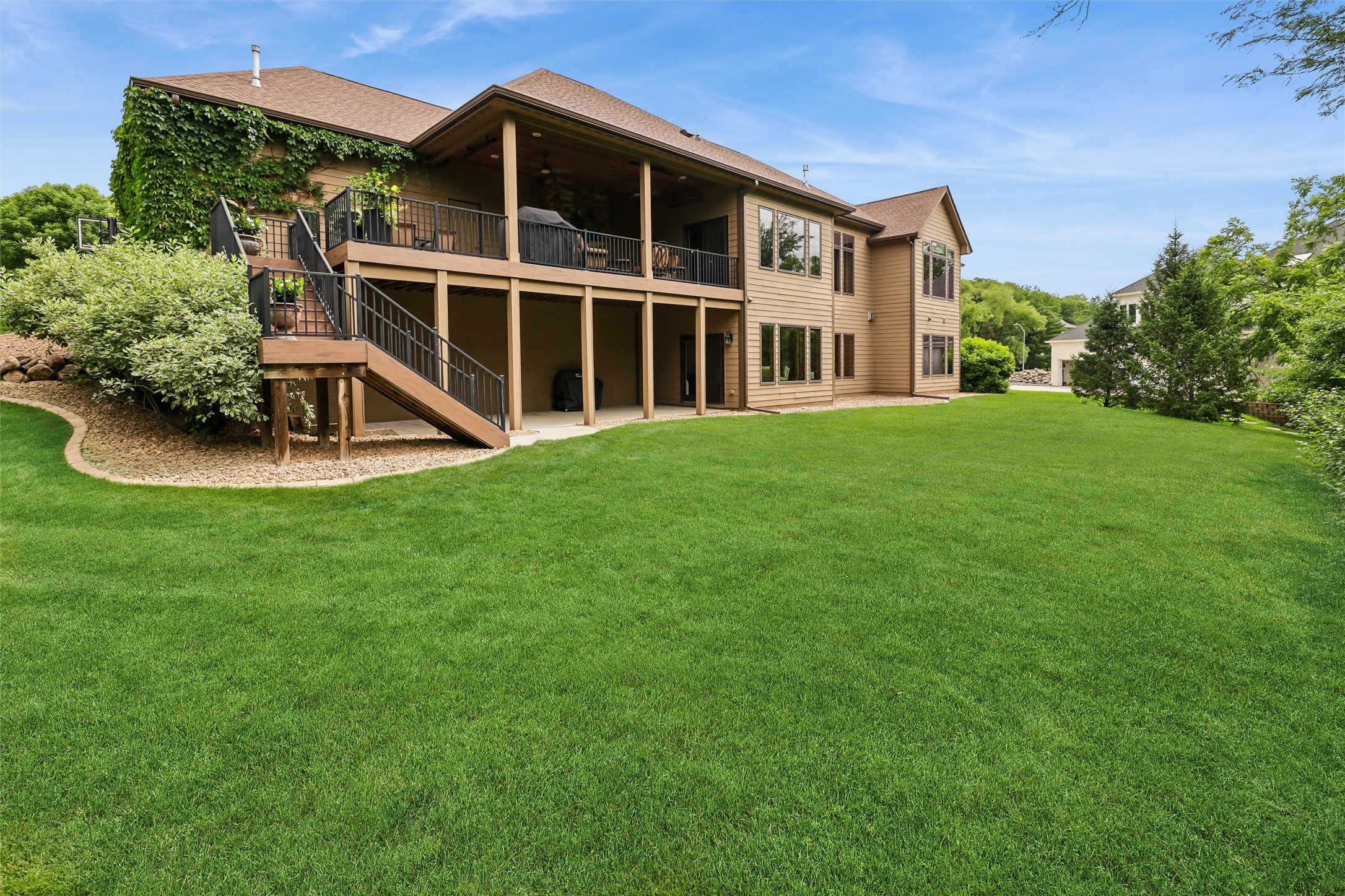 3806 Turnberry Drive Property Photo 33