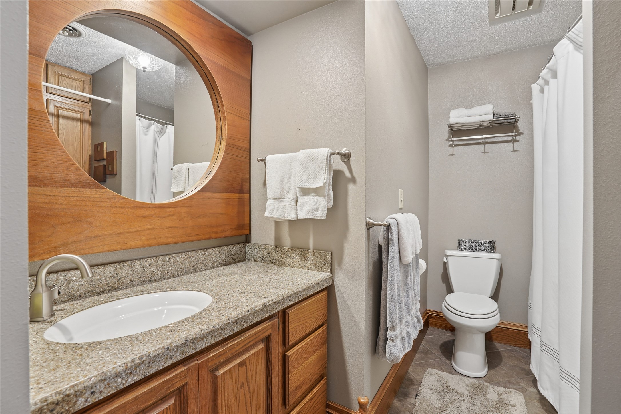 1237 J Avenue Property Photo 20