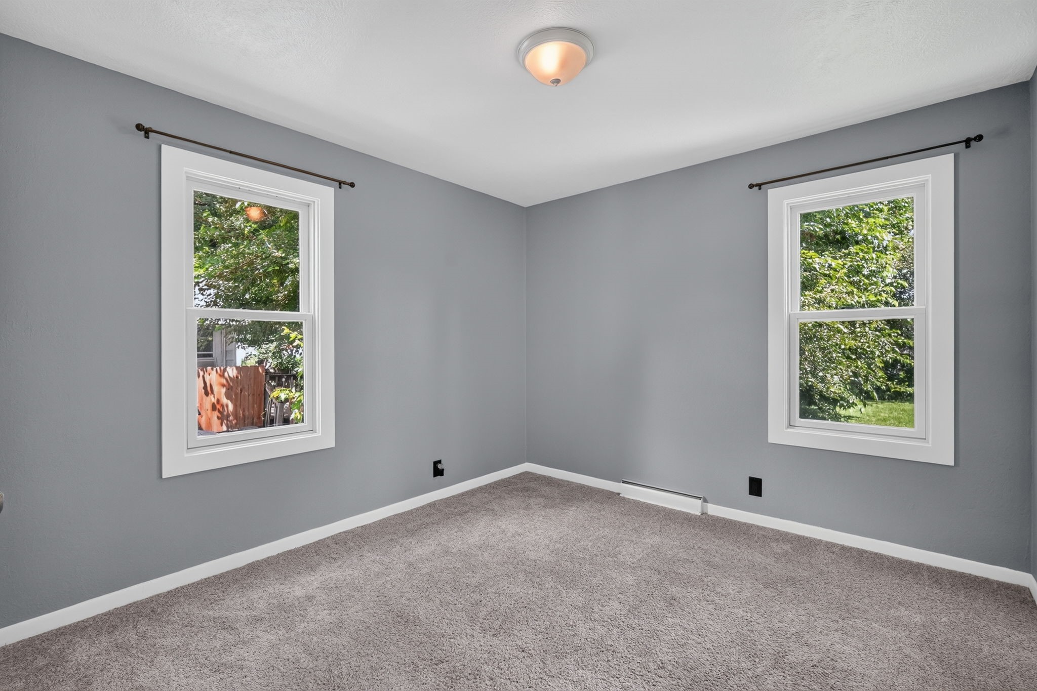 414 Hartford Avenue Property Photo 11