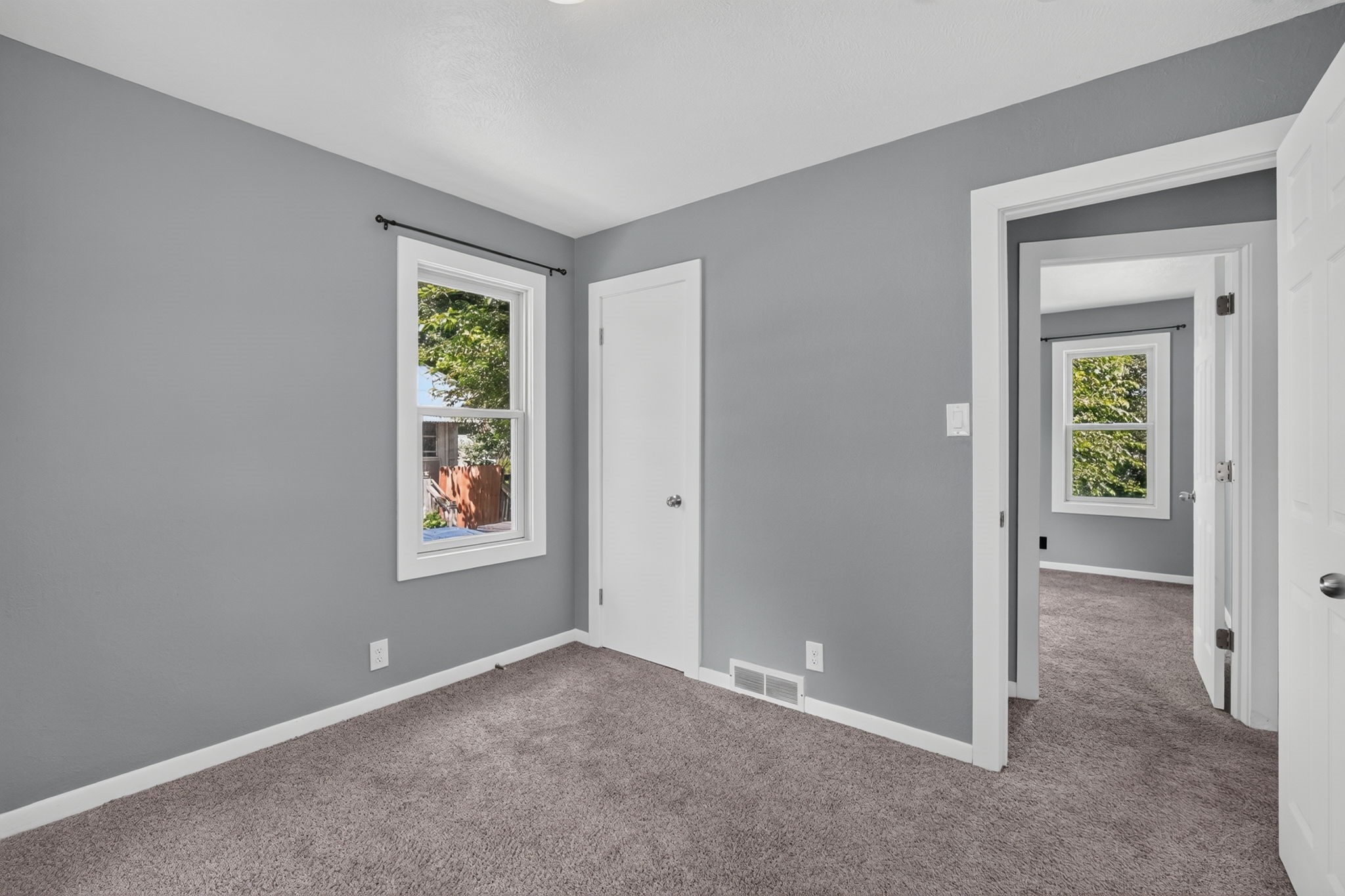 414 Hartford Avenue Property Photo 14