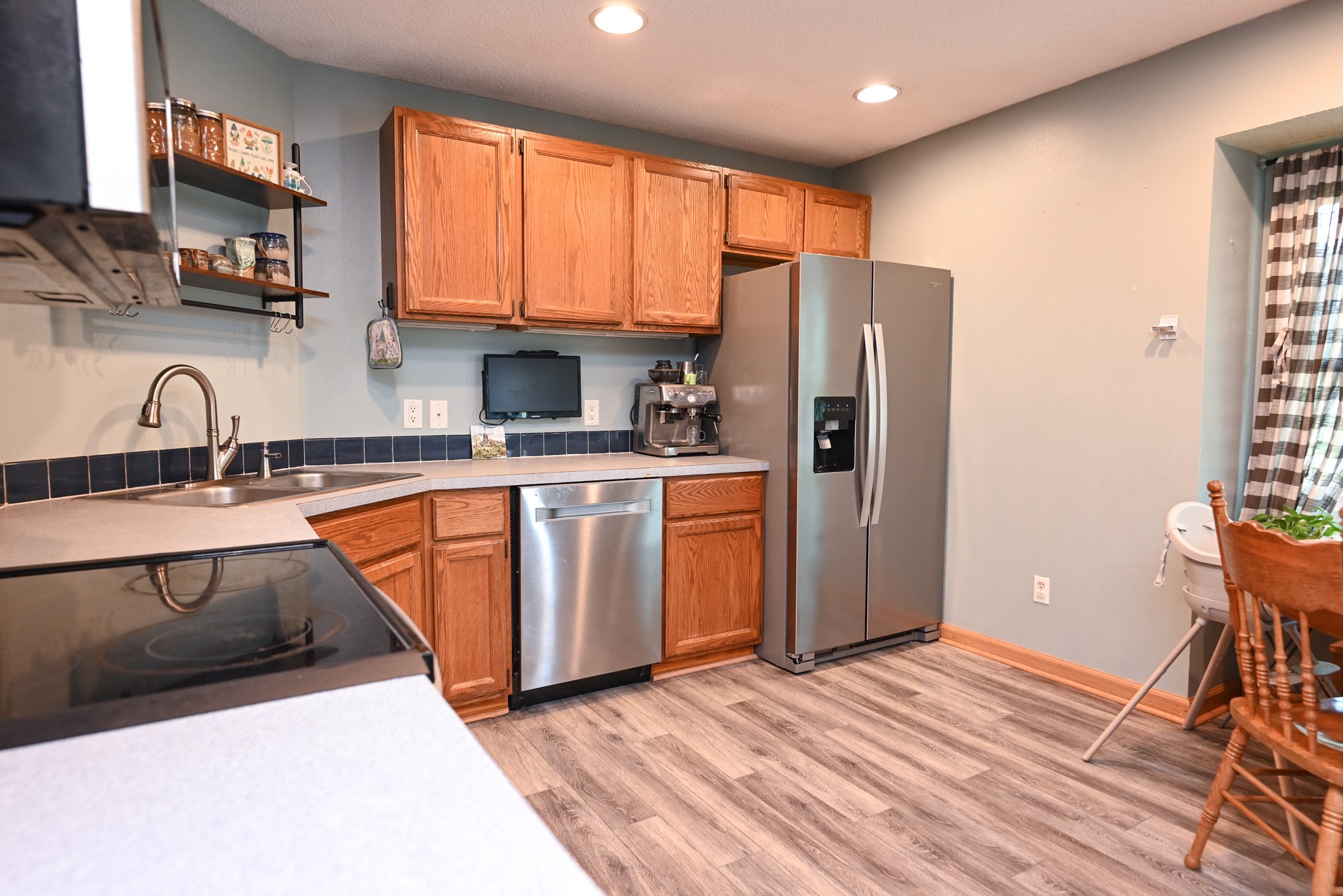 421 Becky Lynn Boulevard Property Photo 7